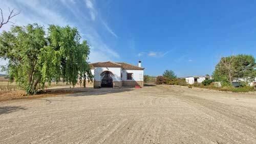 3 chambre Finca/Maison de Campagne à vendre à Medina-Sidonia avec piscine - 350 000 € (Ref: 9196295)