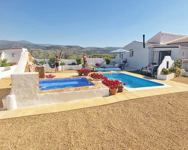 4 soveværelse Finca/Landehus til salg i Serón med swimmingpool - € 375.000 (Ref: 9393591)