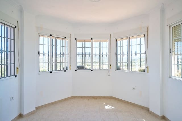 6 soverom Finca/Herregård til salgs i Olvera med svømmebasseng - € 450 000 (Ref: 9999053)