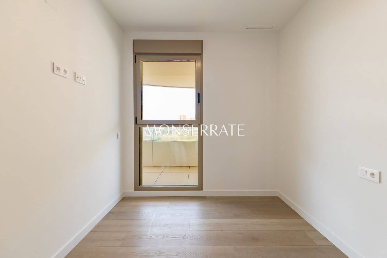Apartamento de 2 habitaciones en Puig en venta con piscina garaje - 415.000 € (Ref: 10004954)