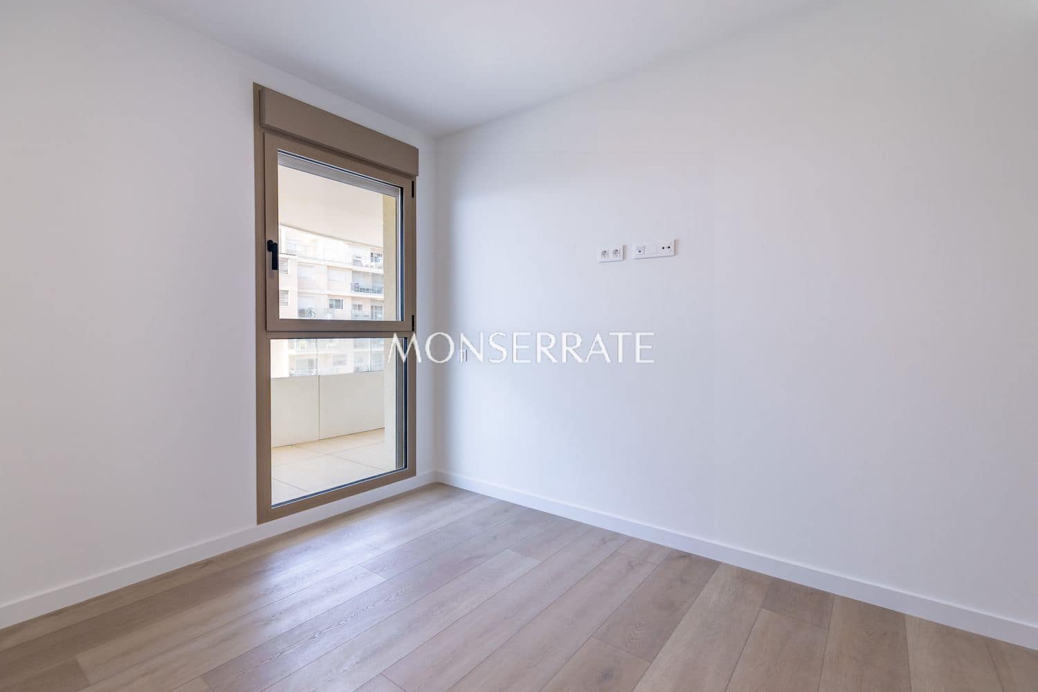 Apartamento de 2 habitaciones en Puig en venta con piscina garaje - 415.000 € (Ref: 10004954)