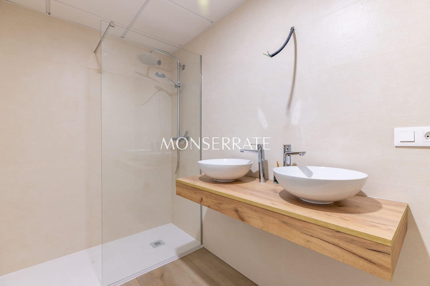 Apartamento de 2 habitaciones en Puig en venta con piscina garaje - 415.000 € (Ref: 10004954)