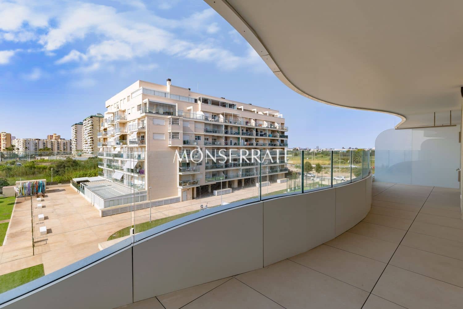 Apartamento de 2 habitaciones en Puig en venta con piscina garaje - 415.000 € (Ref: 10004954)