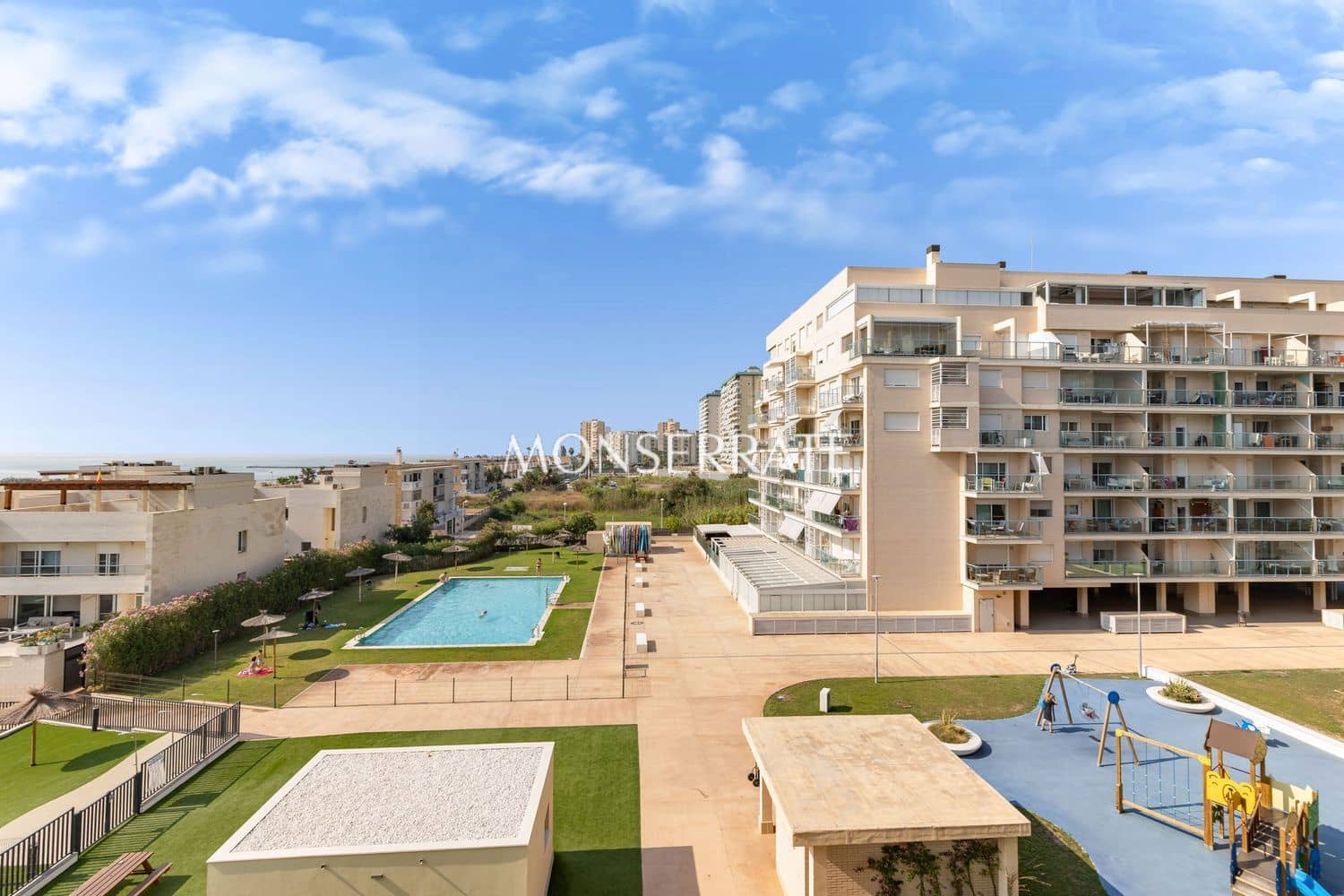 Apartamento de 2 habitaciones en Puig en venta con piscina garaje - 415.000 € (Ref: 10004954)