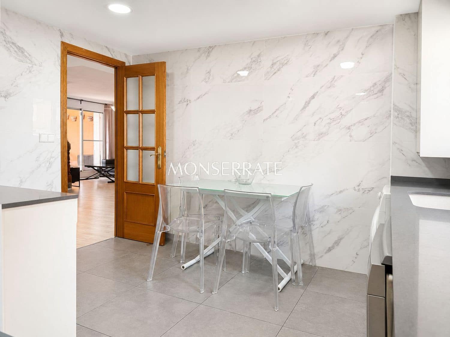 Appartement de 4 chambres à louer à Valence ville avec garage - 2 400 € (Ref: 10012783)