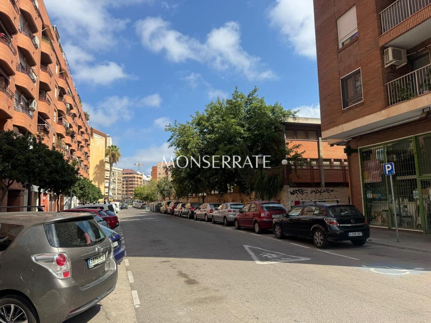 Appartement de 4 chambres à louer à Valence ville avec garage - 2 400 € (Ref: 10012783)