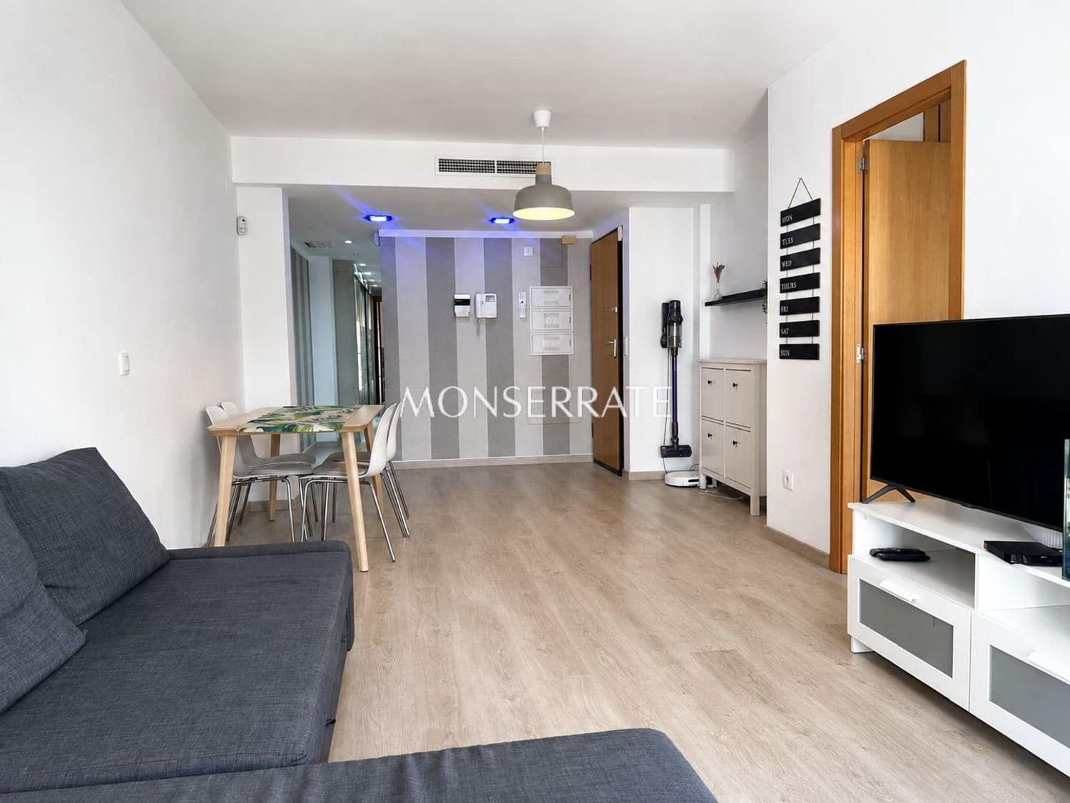 2 soveværelse Lejlighed til leje i Valencia by med garage - € 1.650 (Ref: 10015078)