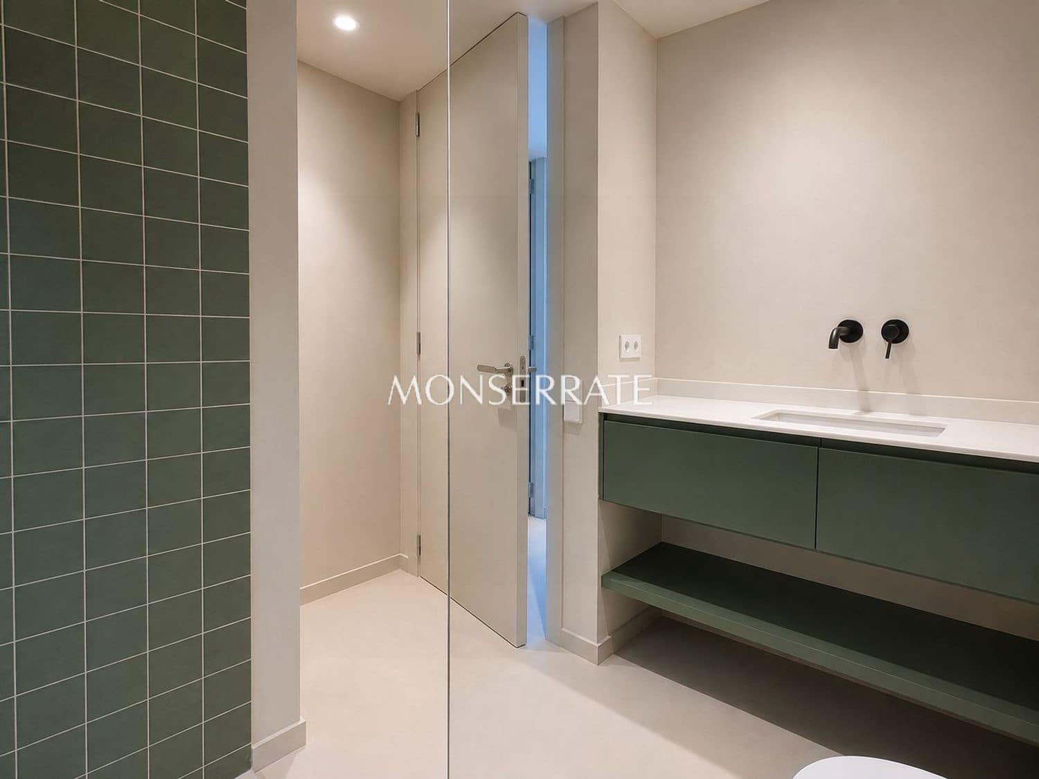 3 sypialnia Apartament do wynajęcia w Miasto Walencja z garażem - 2 900 € (Ref: 10023602)