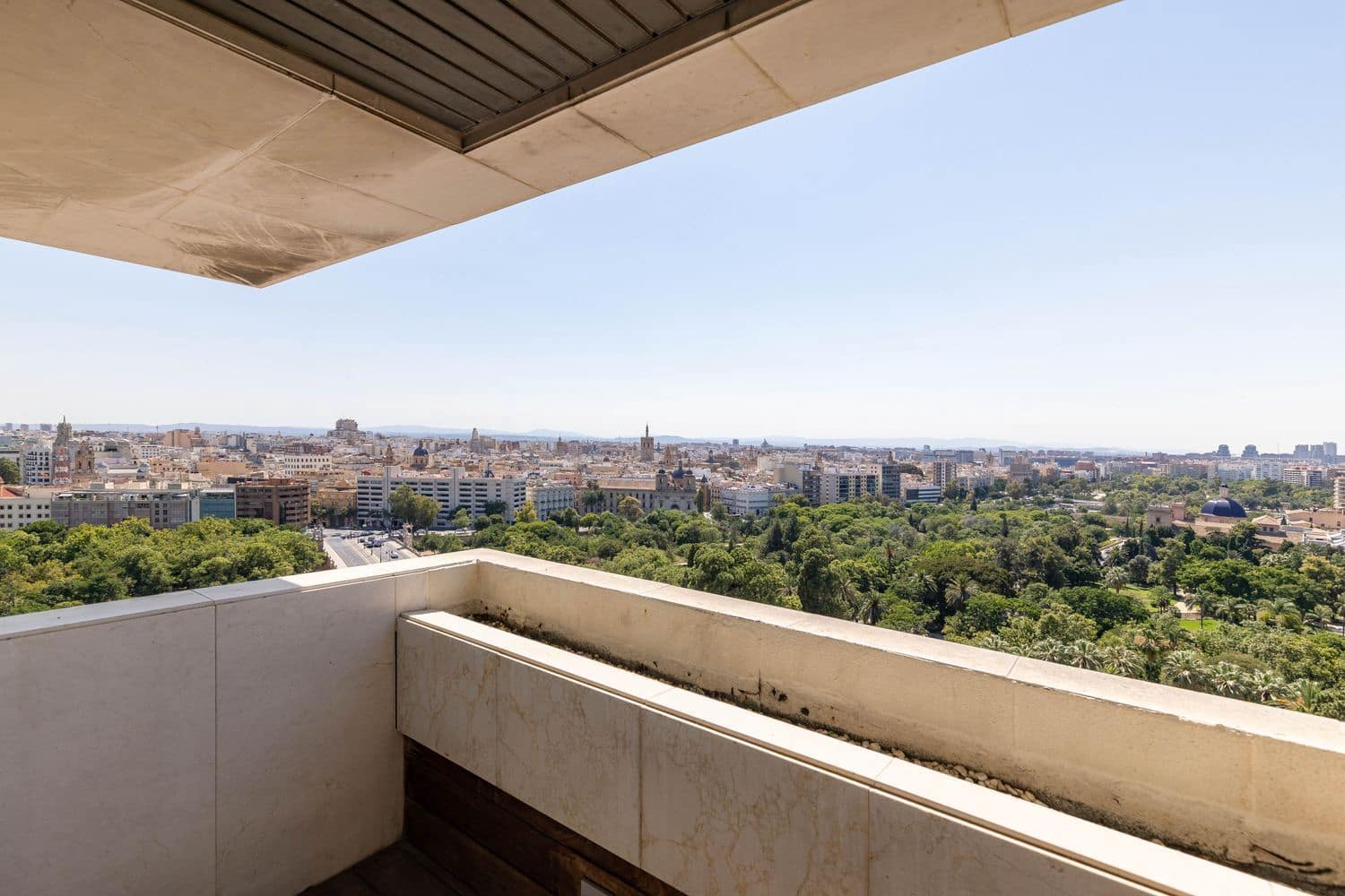 5 quarto Apartamento para venda em Valencia cidade com garagem - 1 750 000 € (Ref: 10029945)
