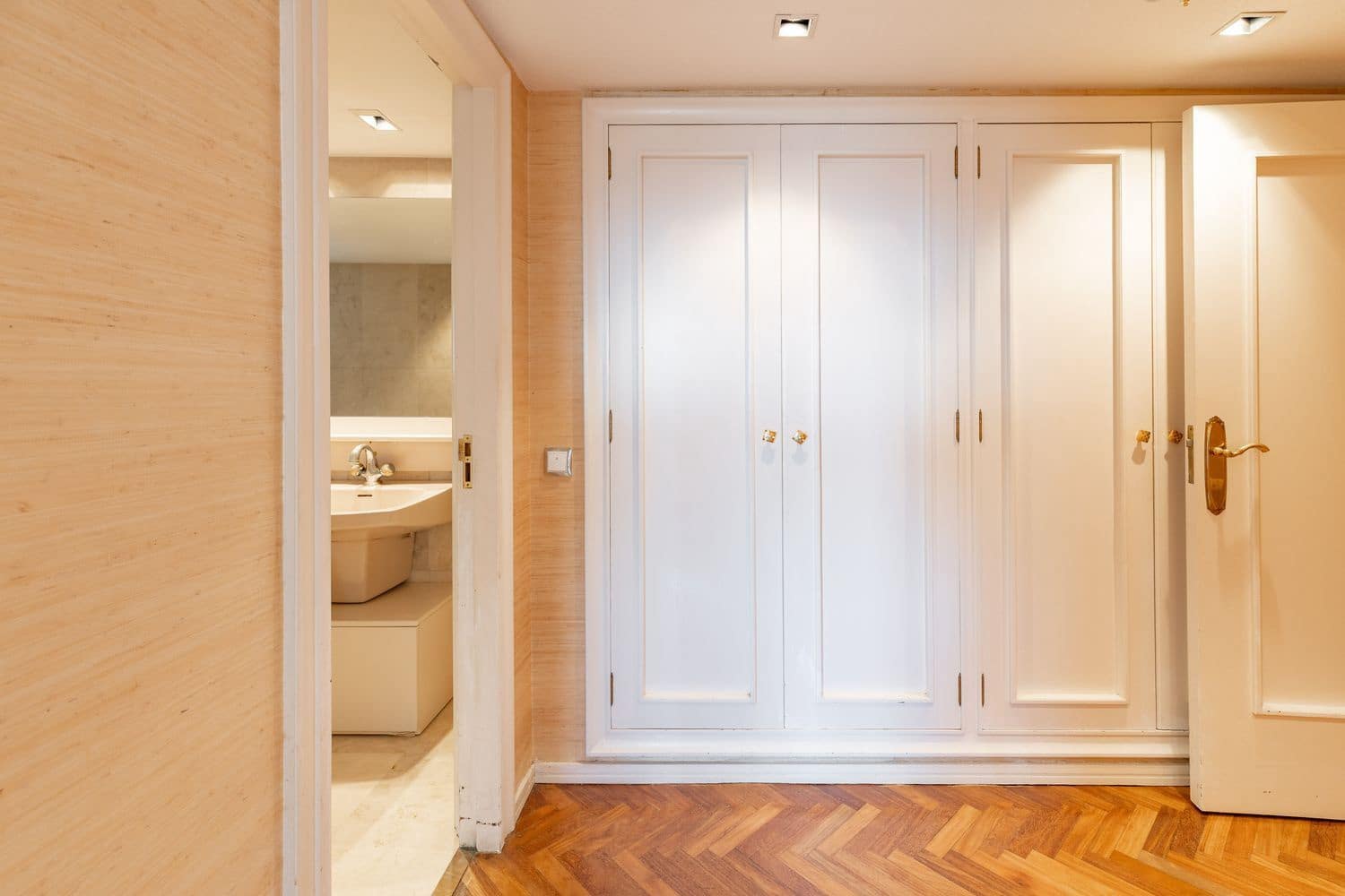 5 quarto Apartamento para venda em Valencia cidade com garagem - 1 750 000 € (Ref: 10029945)