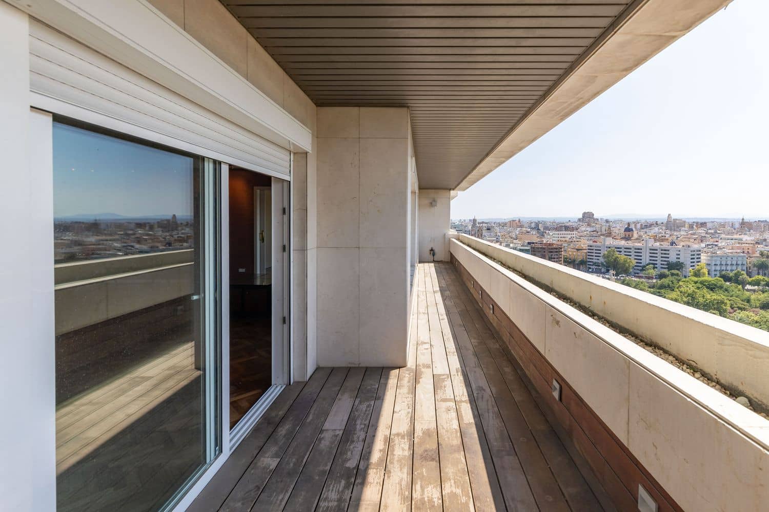 5 quarto Apartamento para venda em Valencia cidade com garagem - 1 750 000 € (Ref: 10029945)