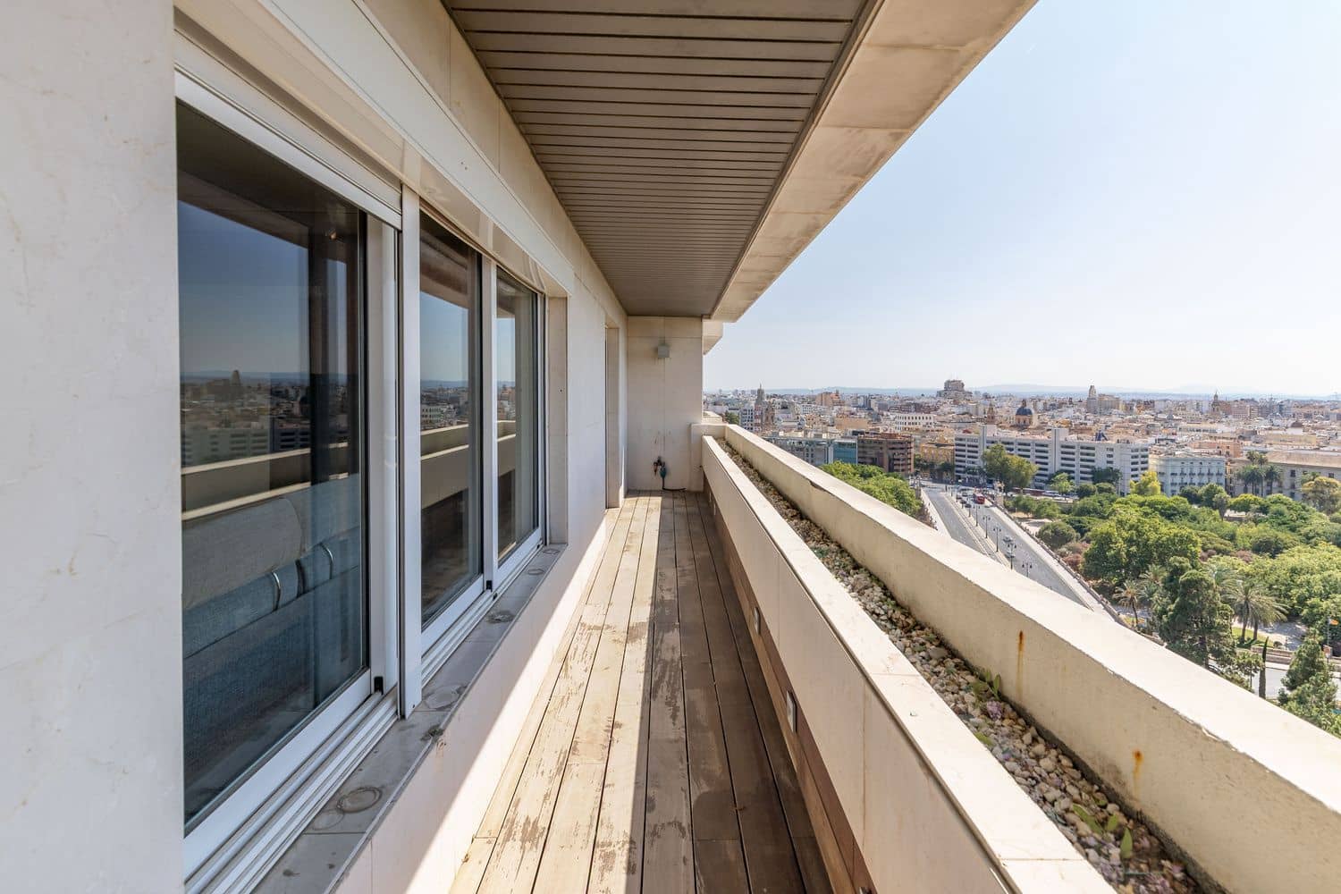 5 quarto Apartamento para venda em Valencia cidade com garagem - 1 750 000 € (Ref: 10029945)