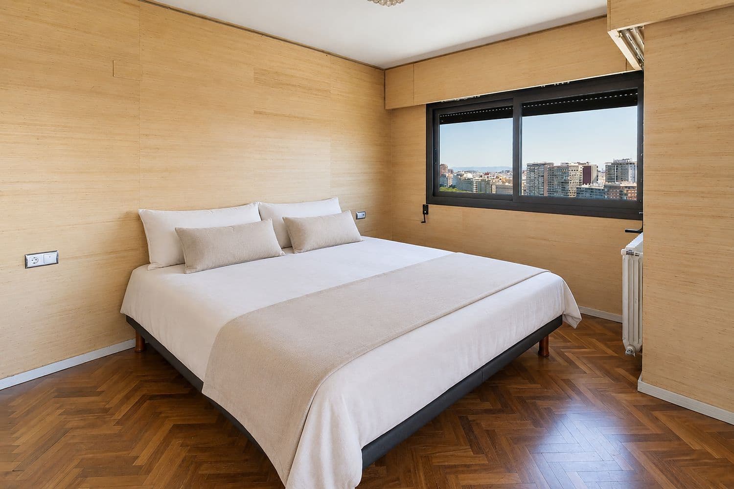 5 quarto Apartamento para venda em Valencia cidade com garagem - 1 750 000 € (Ref: 10029945)