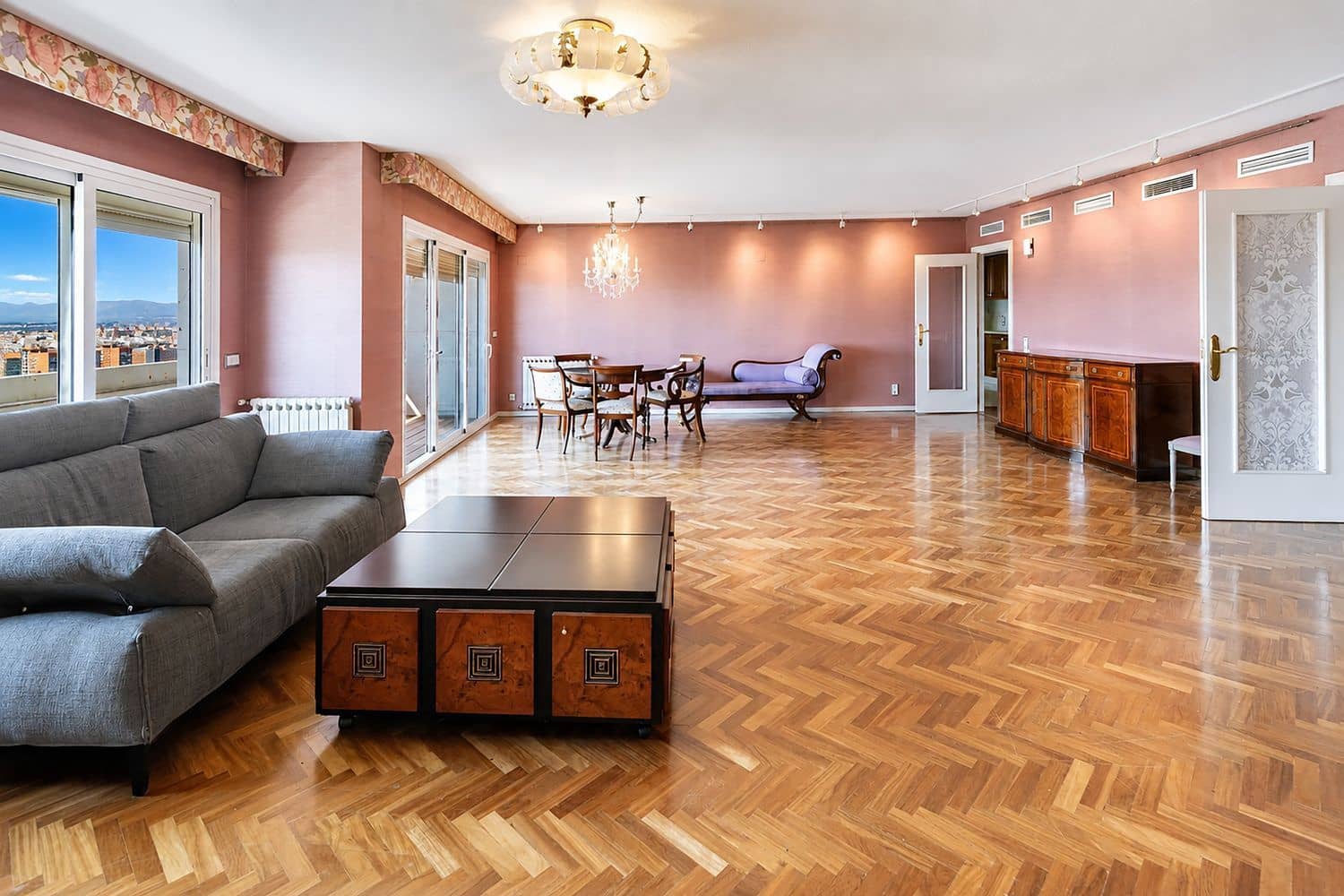5 quarto Apartamento para venda em Valencia cidade com garagem - 1 750 000 € (Ref: 10029945)