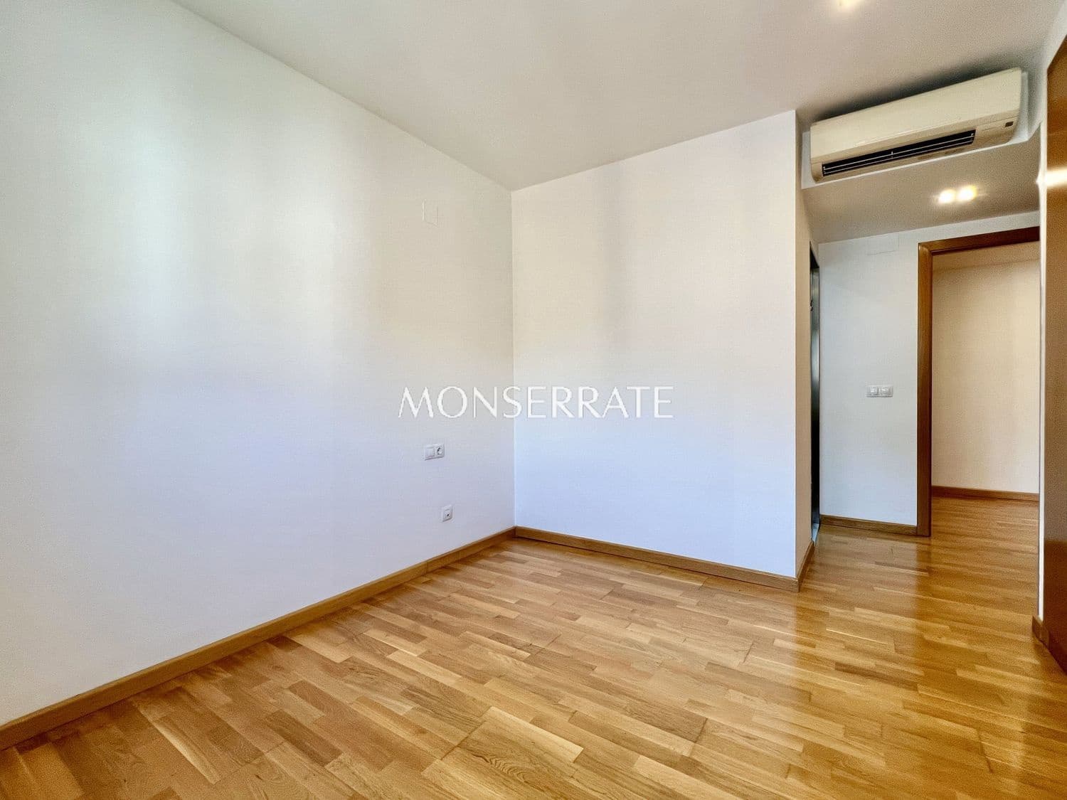 3 makuuhuone Huoneisto vuokrattavana paikassa Valencia kaupunki mukana 
autotalli - 1 700 € (Ref: 10033352)