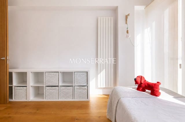 Appartement de 3 chambres à louer à La Gran Via, Valence ville avec garage - 3 300 € (Ref: 10044492)