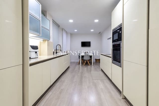 4 camera da letto Appartamento da affittare in La Seu, Valencia città con garage - 3.200 € (Rif: 10070369)