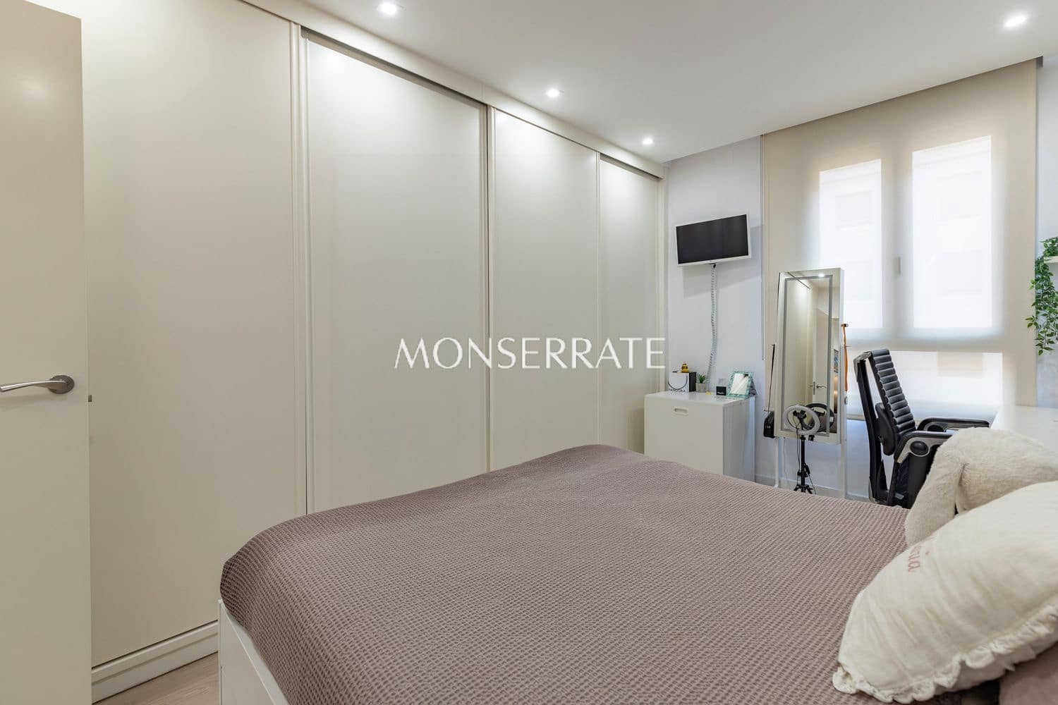 4 camera da letto Appartamento da affittare in Valencia citta con garage - 3.200 € (Rif: 10070369)