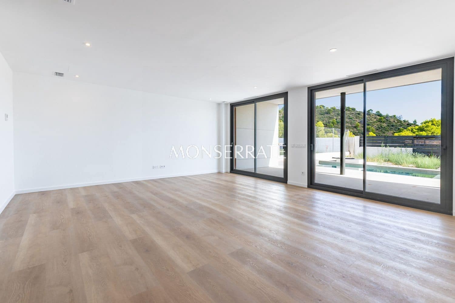 4 camera da letto Villa in vendita in Pucol con piscina garage - 895.000 € (Rif: 10074759)