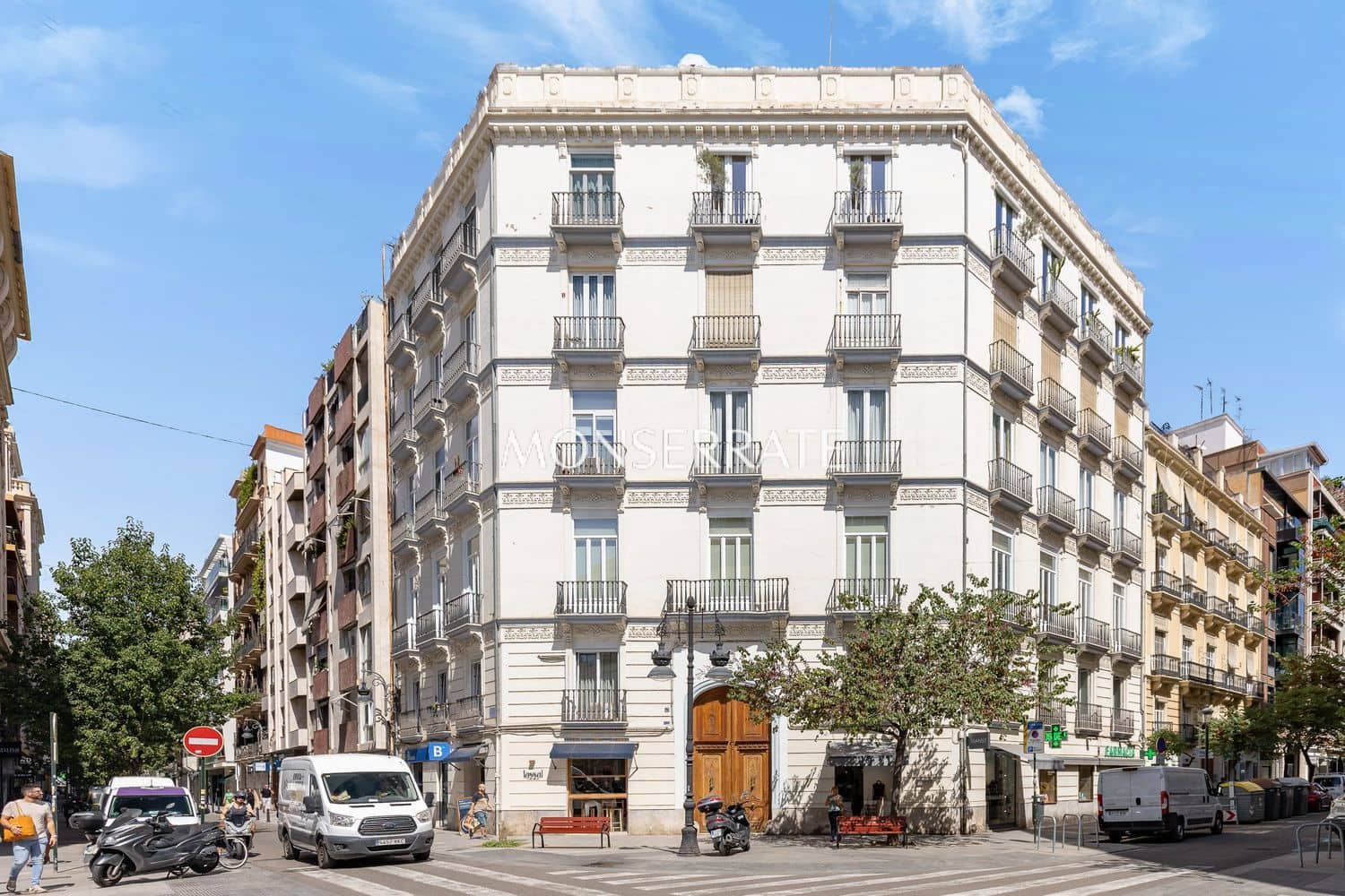 7 bedroom Apartment for sale in Valencia city with garage - € 1,250,000 (Ref: 10085533)