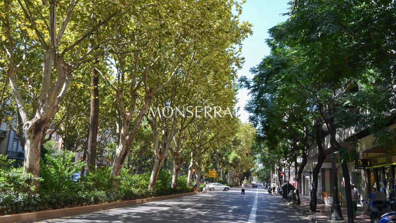 7 bedroom Apartment for sale in Valencia city with garage - € 1,250,000 (Ref: 10085533)