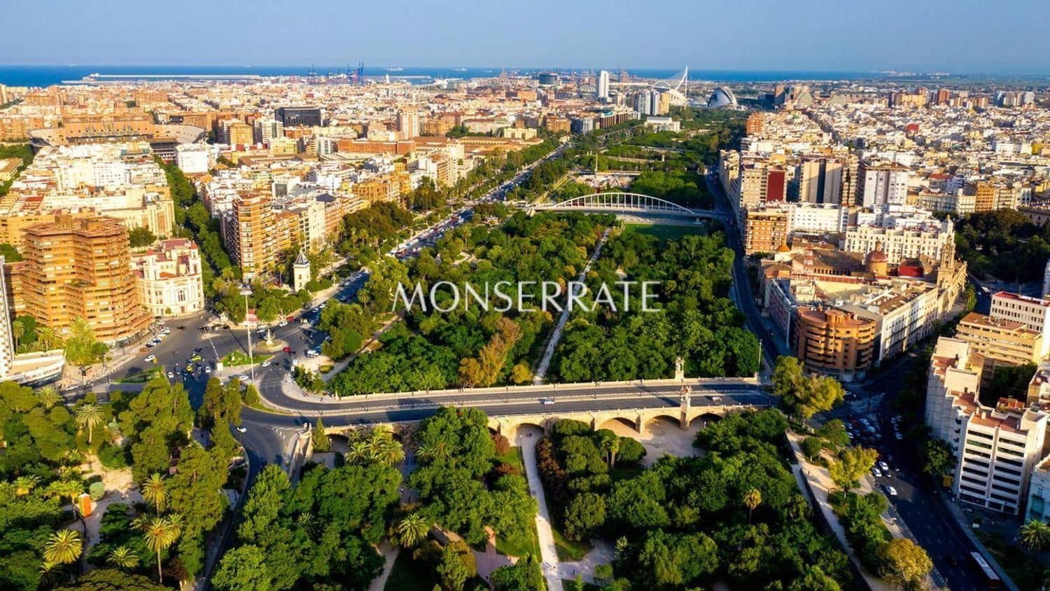 7 bedroom Apartment for sale in Valencia city with garage - € 1,250,000 (Ref: 10085533)