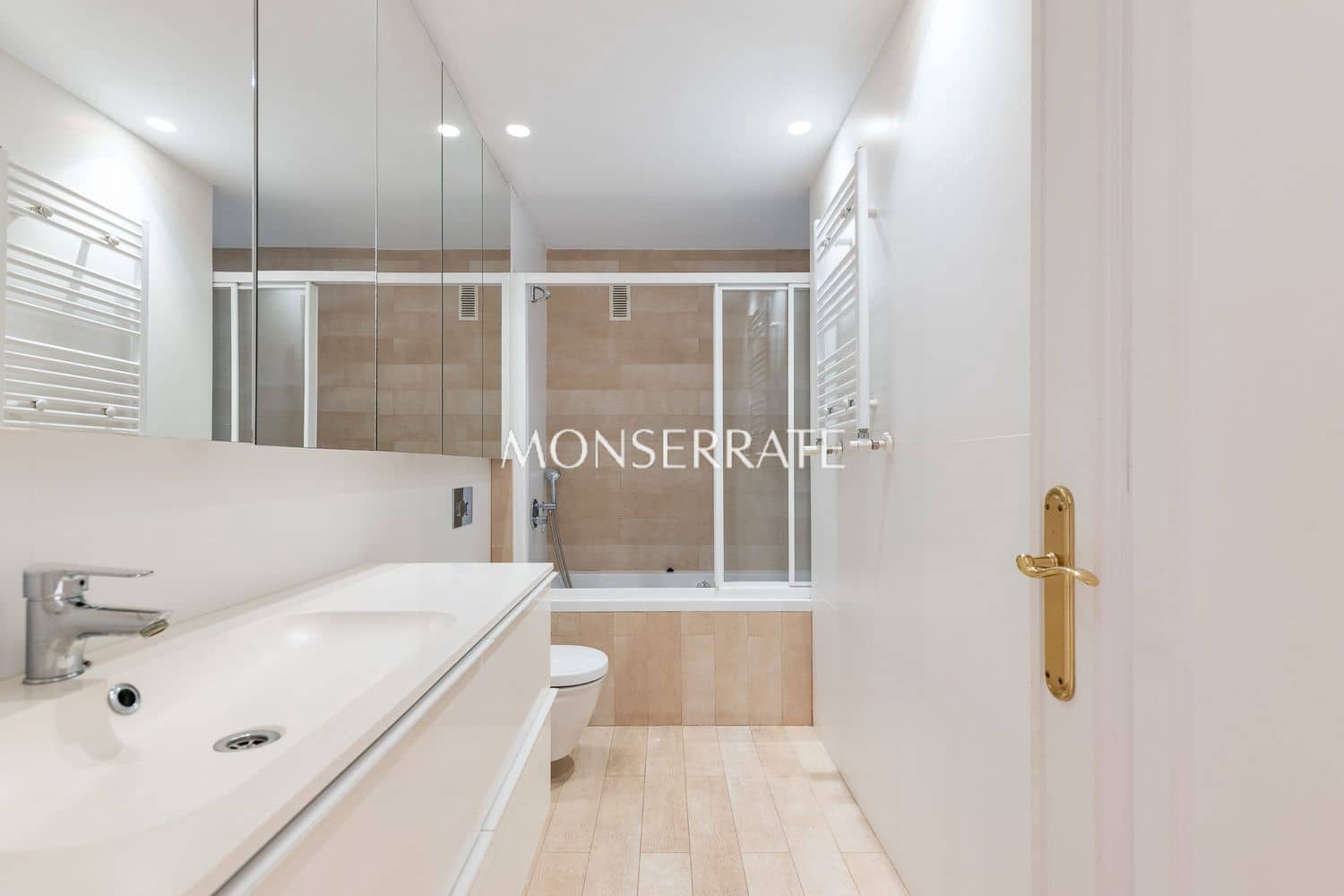 Apartamento de 4 habitaciones en València ciudad en venta con garaje - 1.200.000 € (Ref: 10088792)