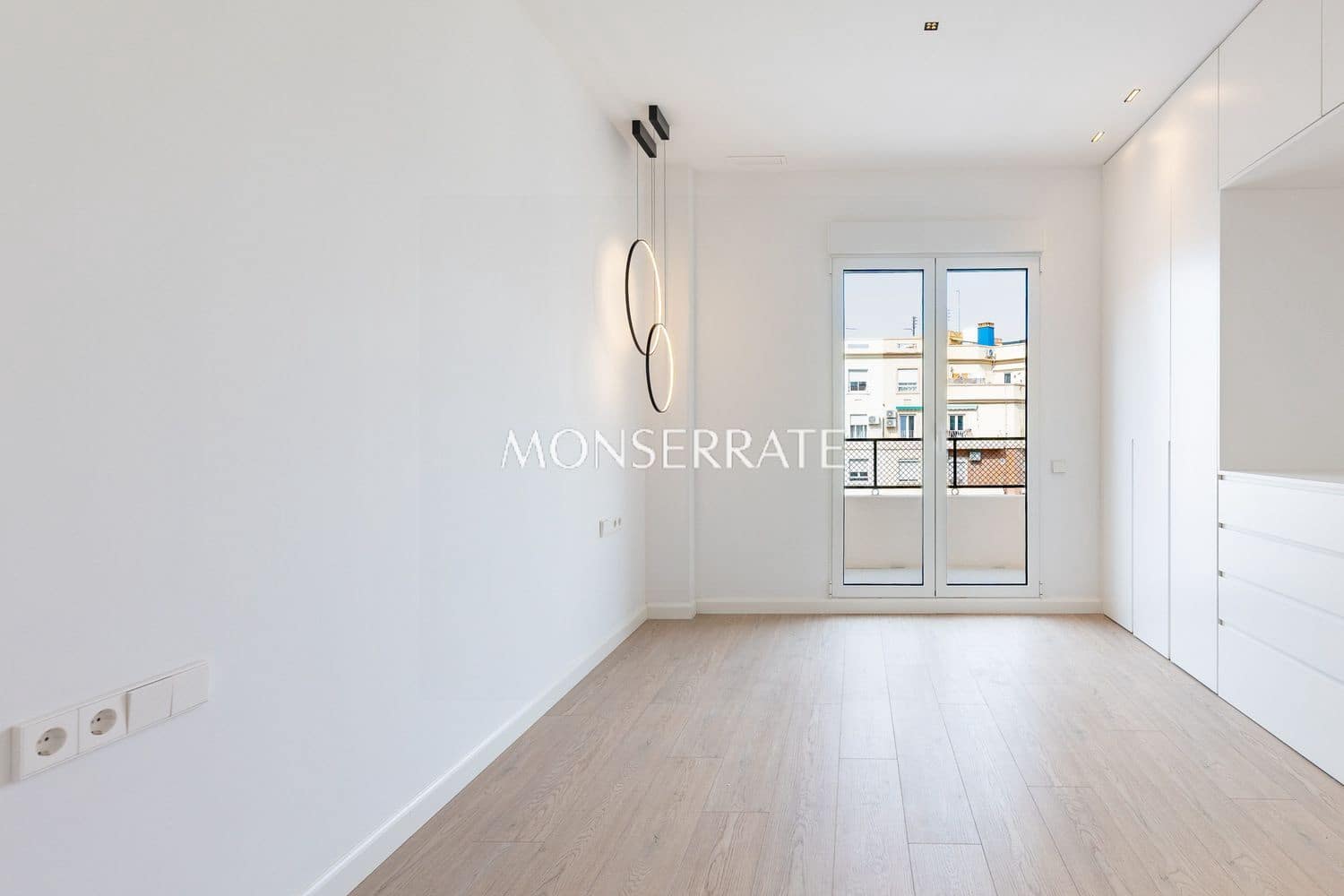 Apartamento de 3 habitaciones en València ciudad en venta con garaje - 765.000 € (Ref: 10106586)