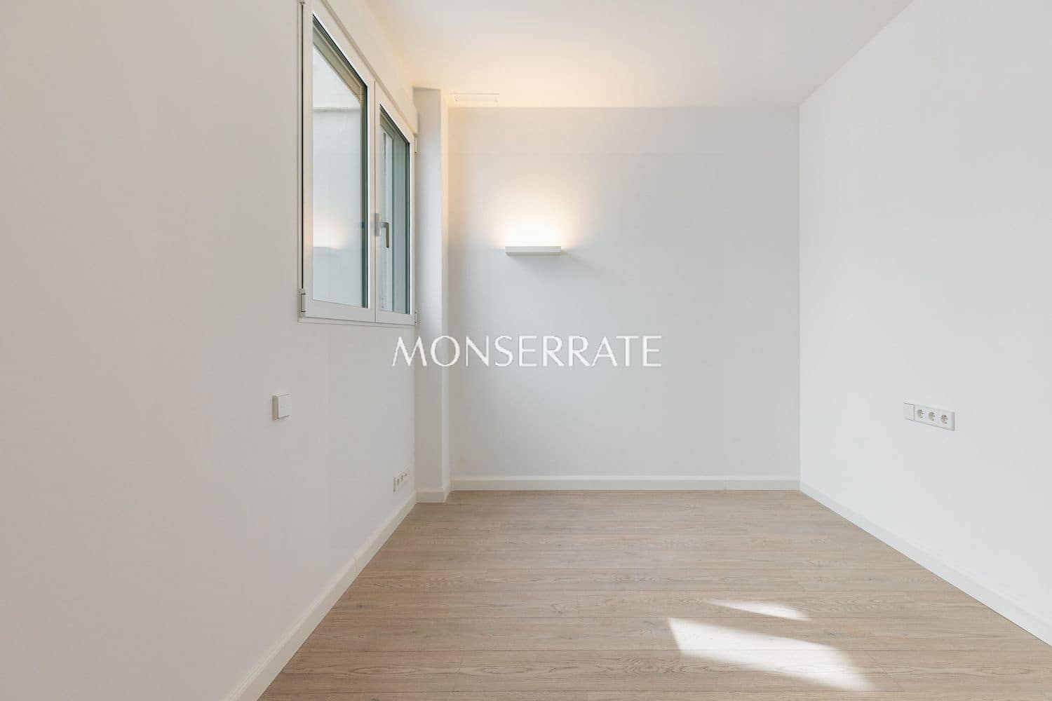Apartamento de 3 habitaciones en València ciudad en venta con garaje - 765.000 € (Ref: 10106586)