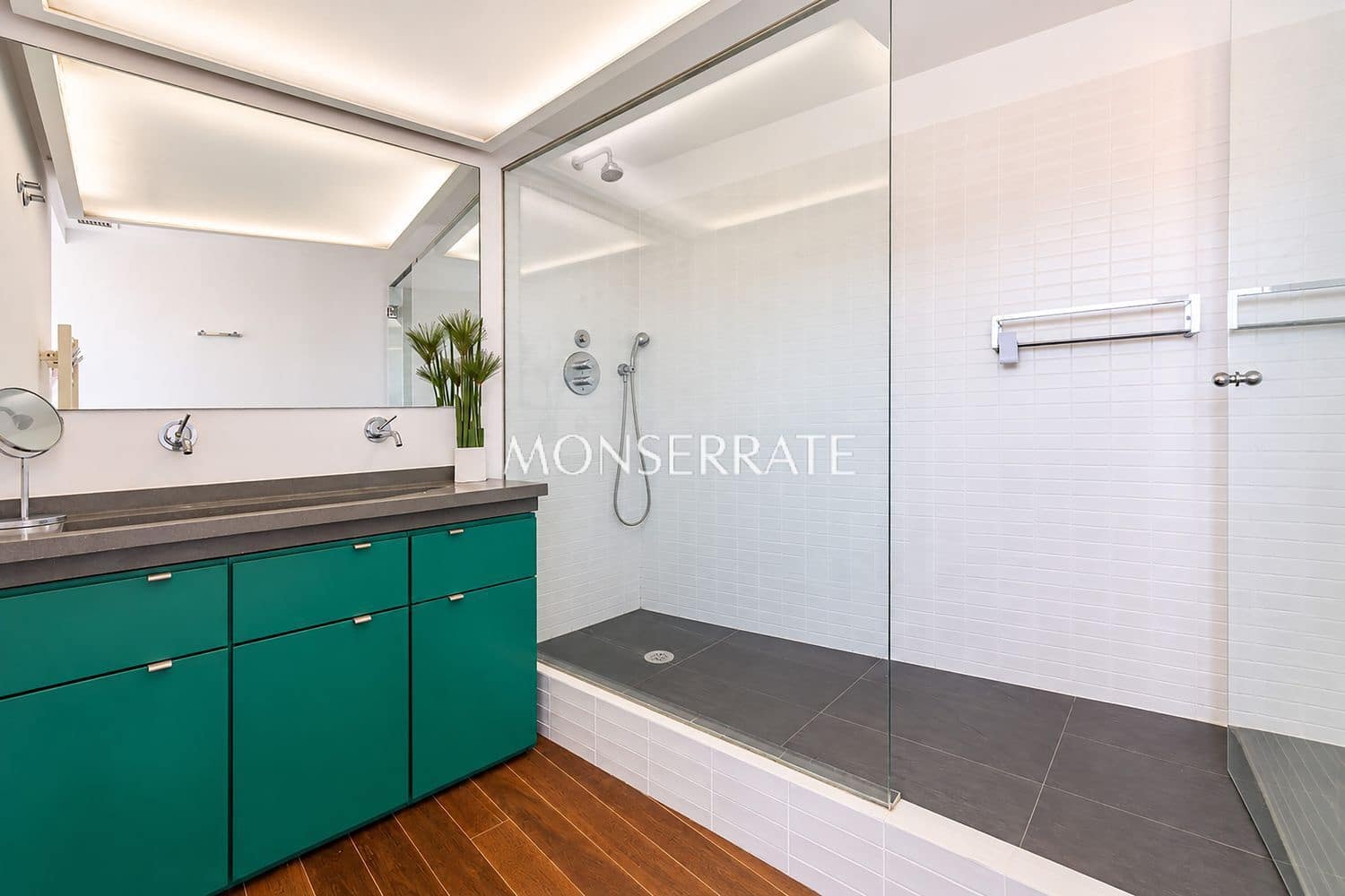 1 bedroom Apartment for sale in Valencia city with garage - € 568,000 (Ref: 10114627)