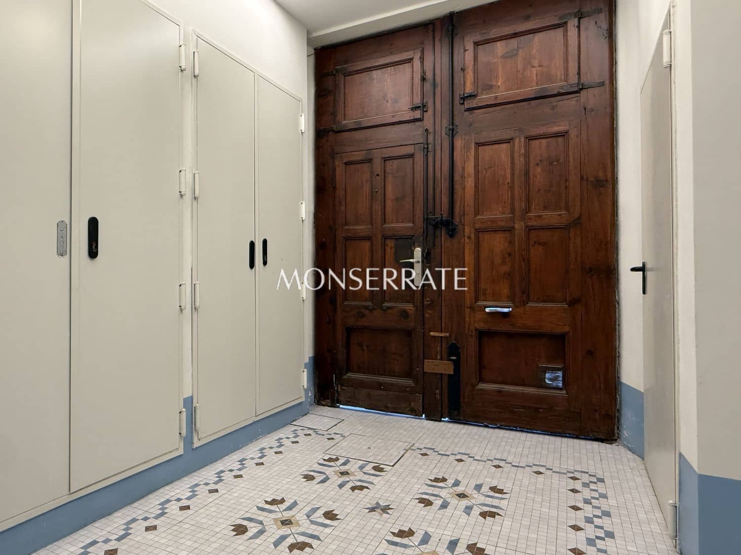 3 soverom Leilighet til leie i Valencia by med garasje - € 2 400 (Ref: 10118609)