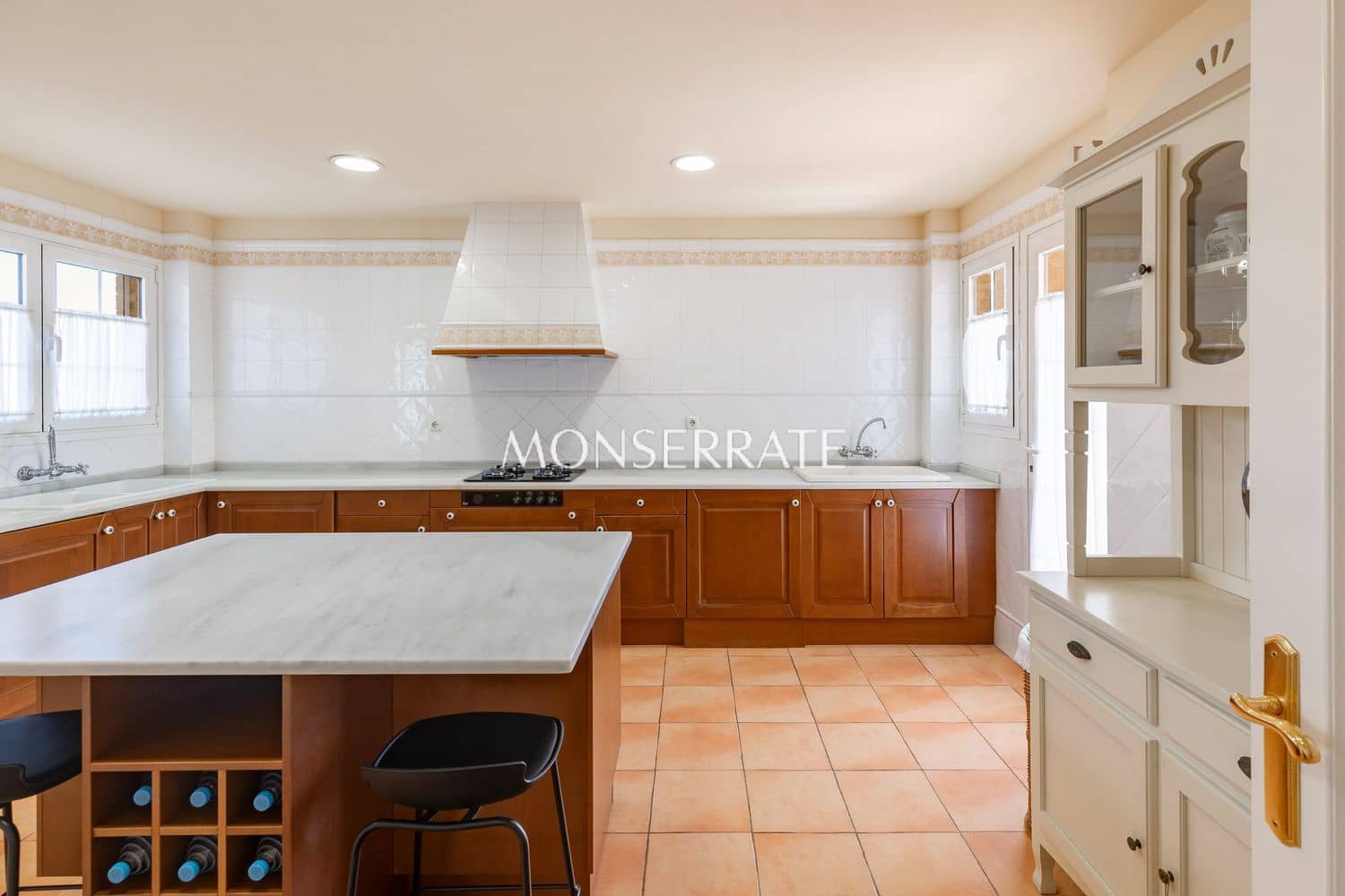 5 camera da letto Villa in vendita in Moncada con piscina garage - 795.000 € (Rif: 10121171)