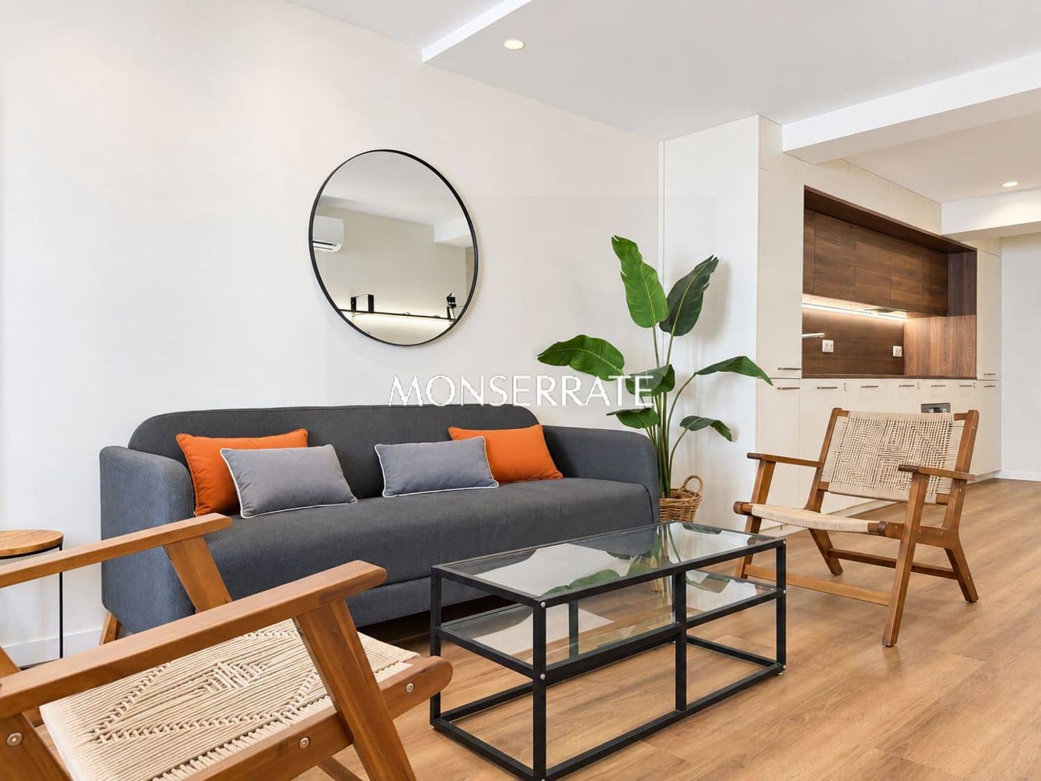 3 quarto Apartamento para arrendar em Valencia cidade com garagem - 3 400 € (Ref: 10127601)