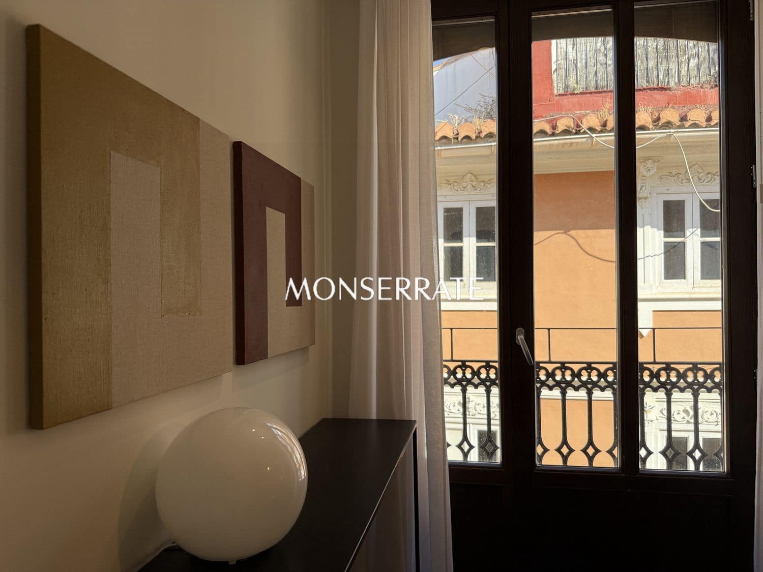 3 quarto Apartamento para arrendar em Valencia cidade com garagem - 3 400 € (Ref: 10127601)