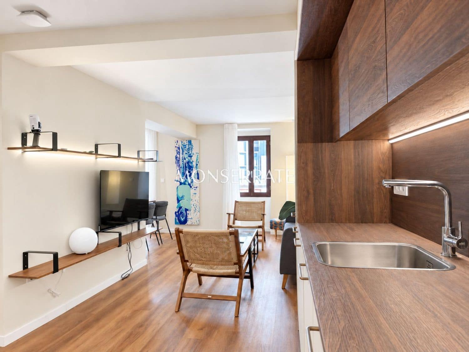 3 bedroom Apartment for rent in Valencia city with garage - € 2,800 (Ref: 10127602)