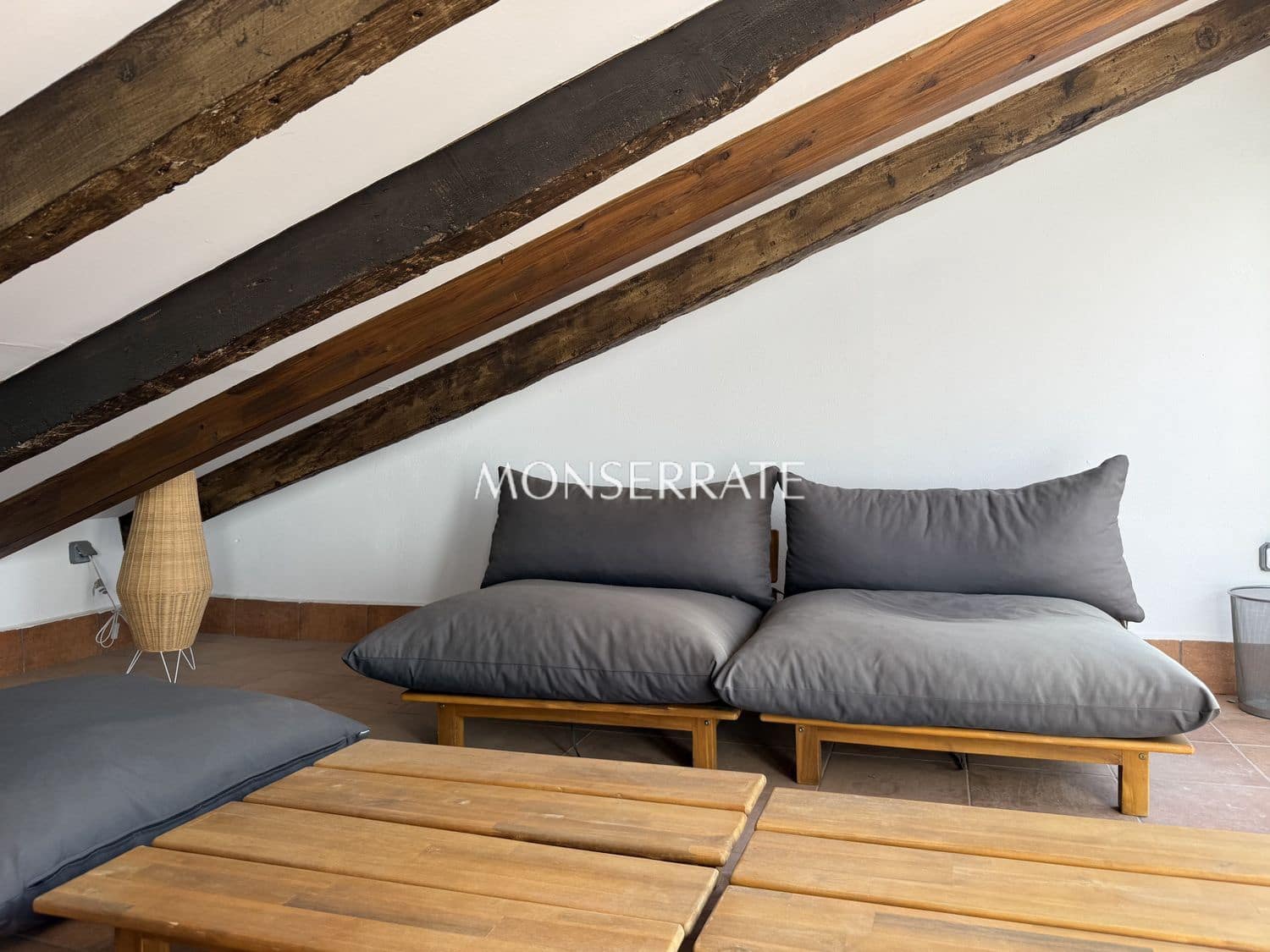 3 bedroom Apartment for rent in Valencia city with garage - € 2,800 (Ref: 10127602)