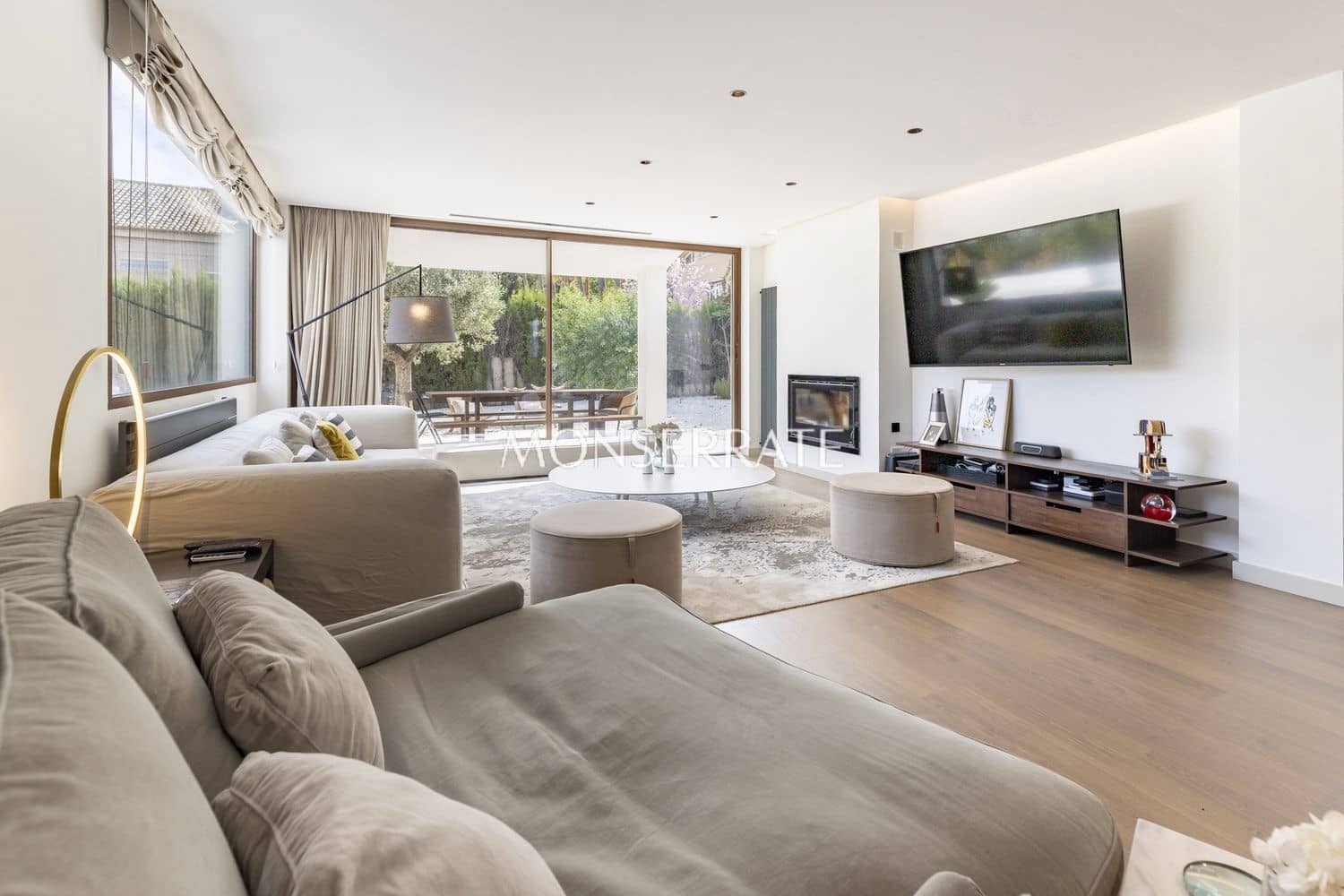 5 soverom Villa til salgs i Pucol med svømmebasseng garasje - € 1 550 000 (Ref: 10176170)