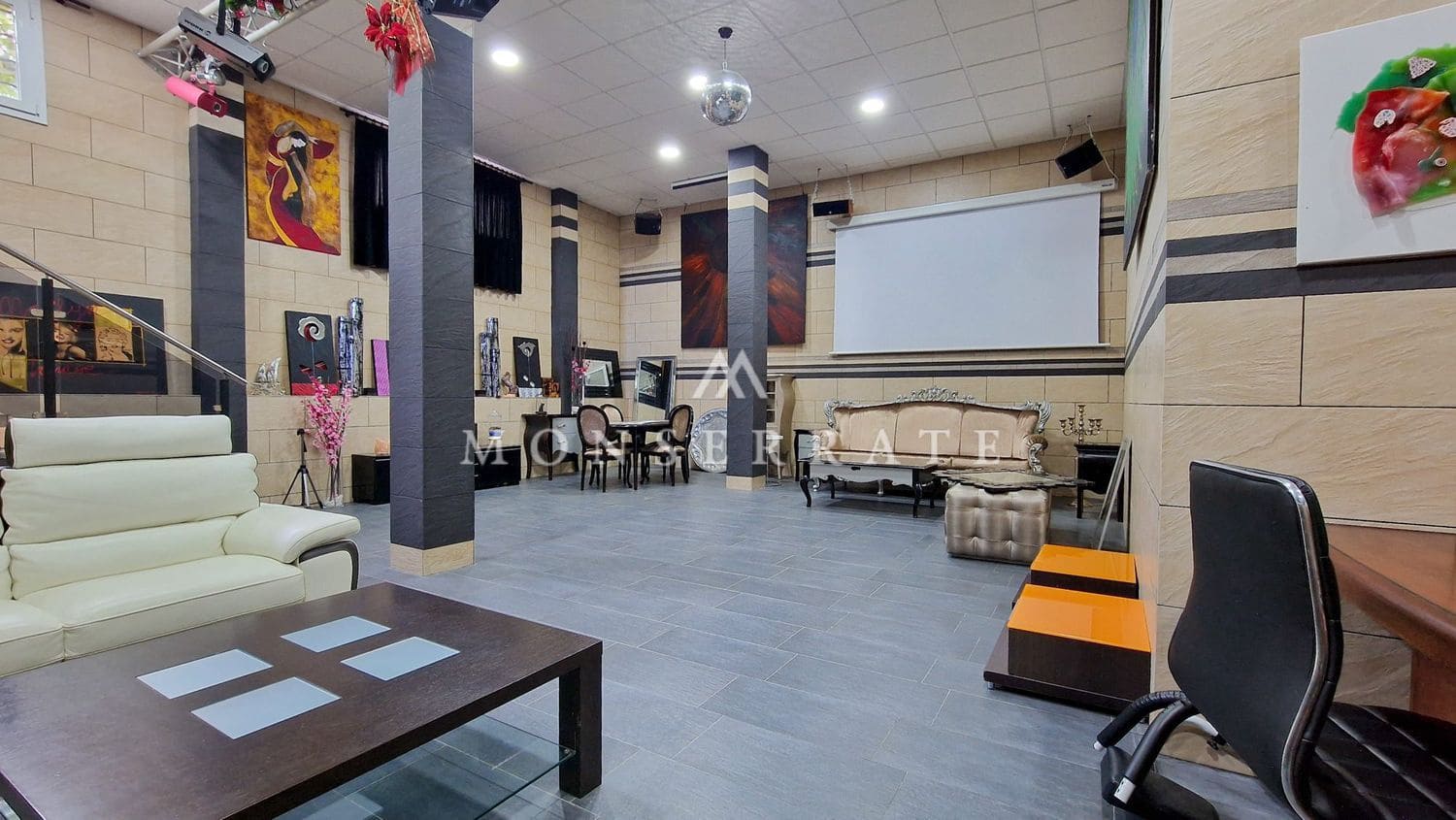 4 soveværelse Villa til salg i Chiva med swimmingpool garage - € 1.200.000 (Ref: 4284434)