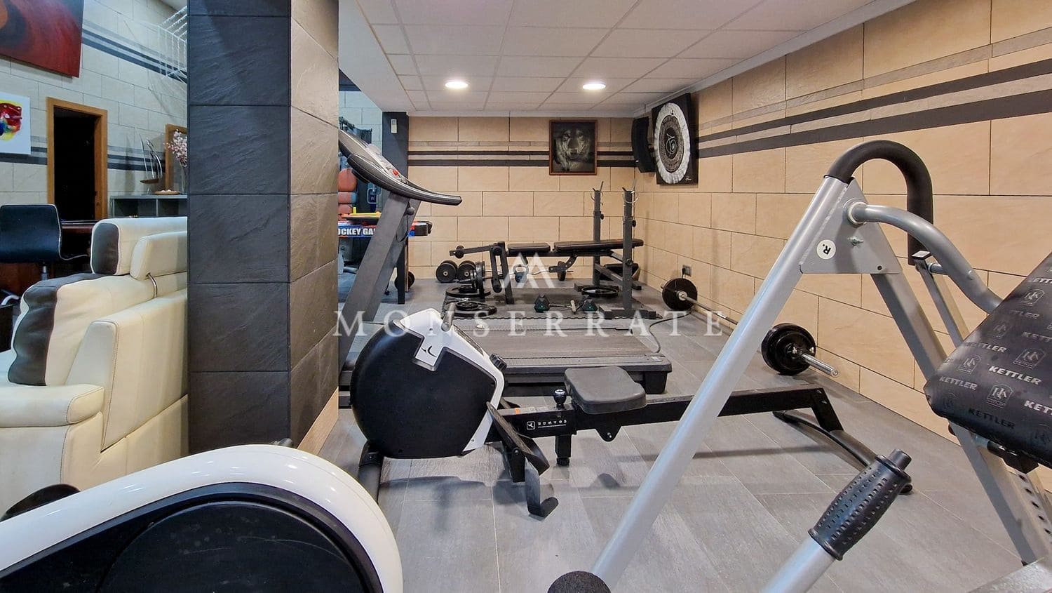 4 soveværelse Villa til salg i Chiva med swimmingpool garage - € 1.200.000 (Ref: 4284434)