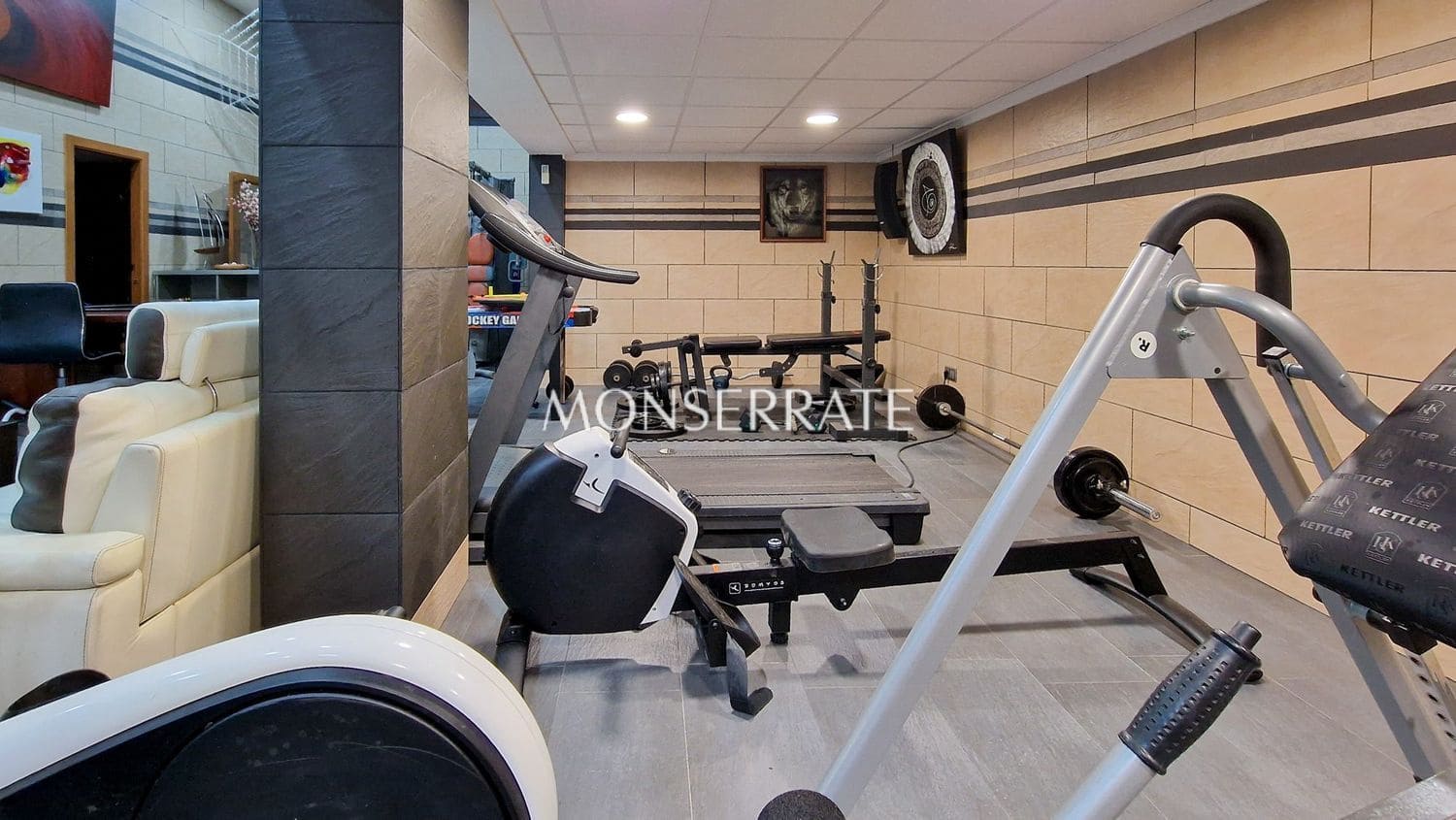 4 chambre Villa/Maison à vendre à Chiva avec piscine garage - 1 200 000 € (Ref: 4284434)