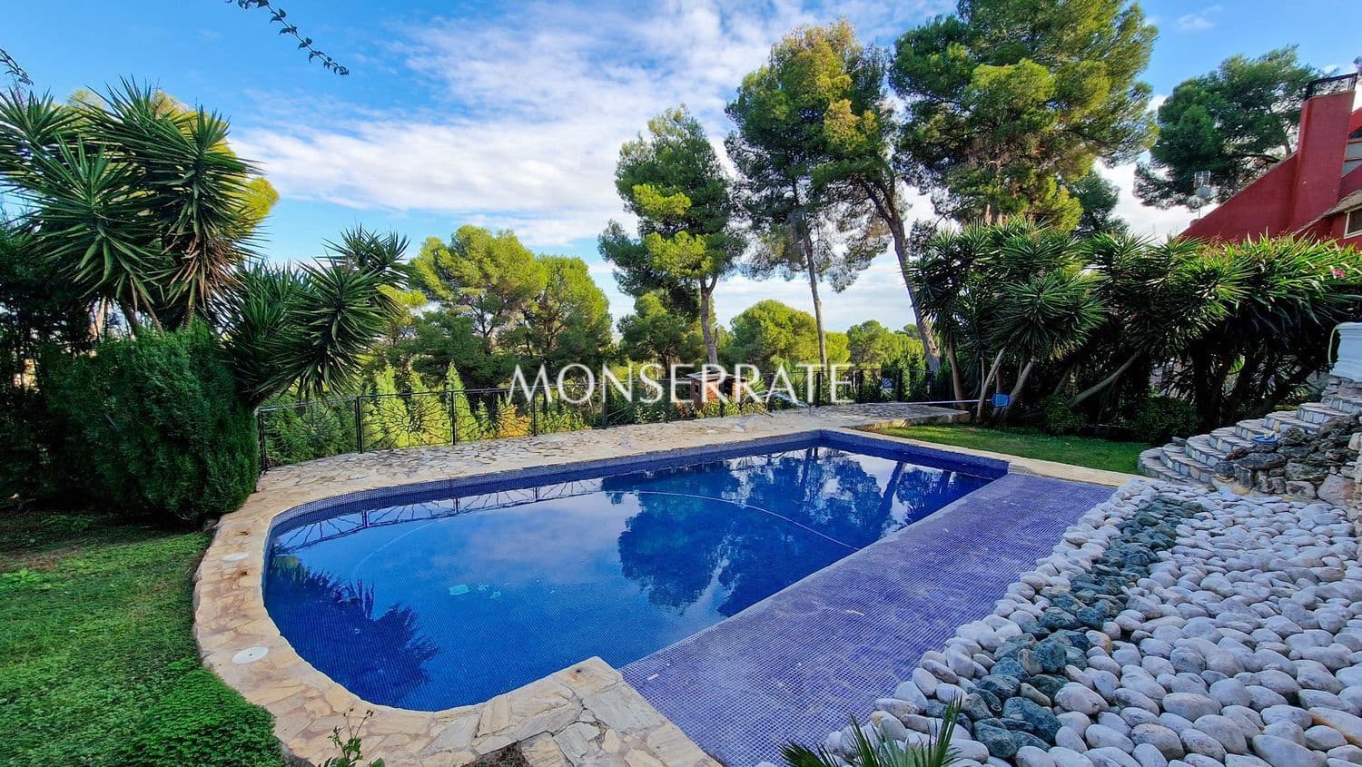 4 chambre Villa/Maison à vendre à Chiva avec piscine garage - 1 200 000 € (Ref: 4284434)