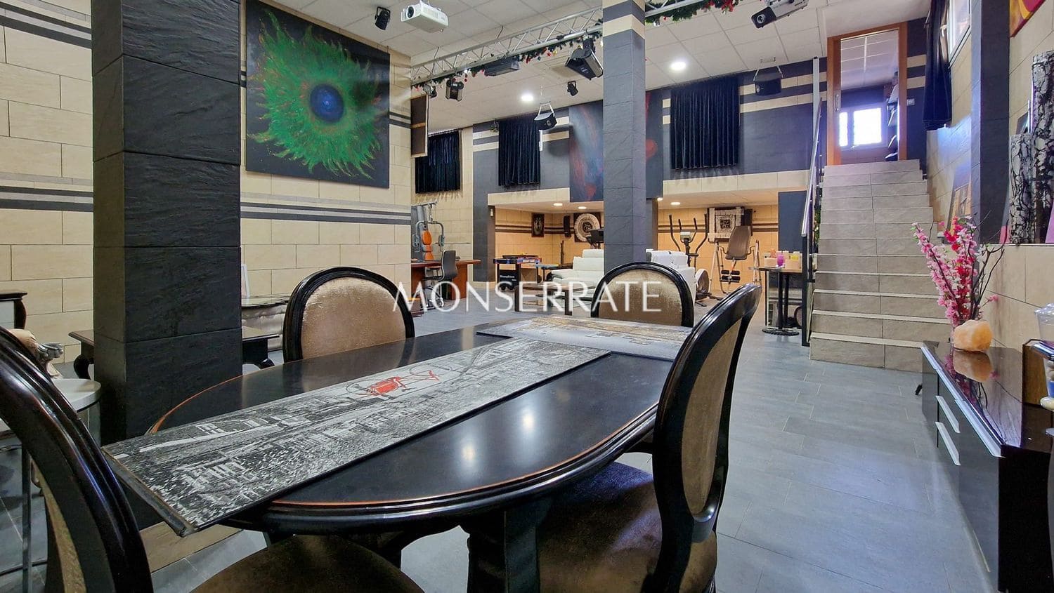 4 chambre Villa/Maison à vendre à Chiva avec piscine garage - 1 200 000 € (Ref: 4284434)