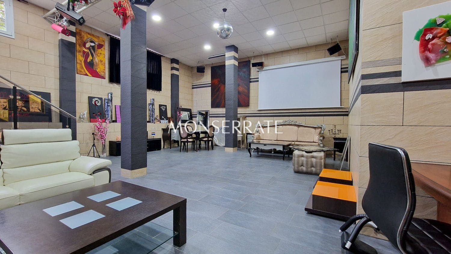 4 chambre Villa/Maison à vendre à Chiva avec piscine garage - 1 200 000 € (Ref: 4284434)