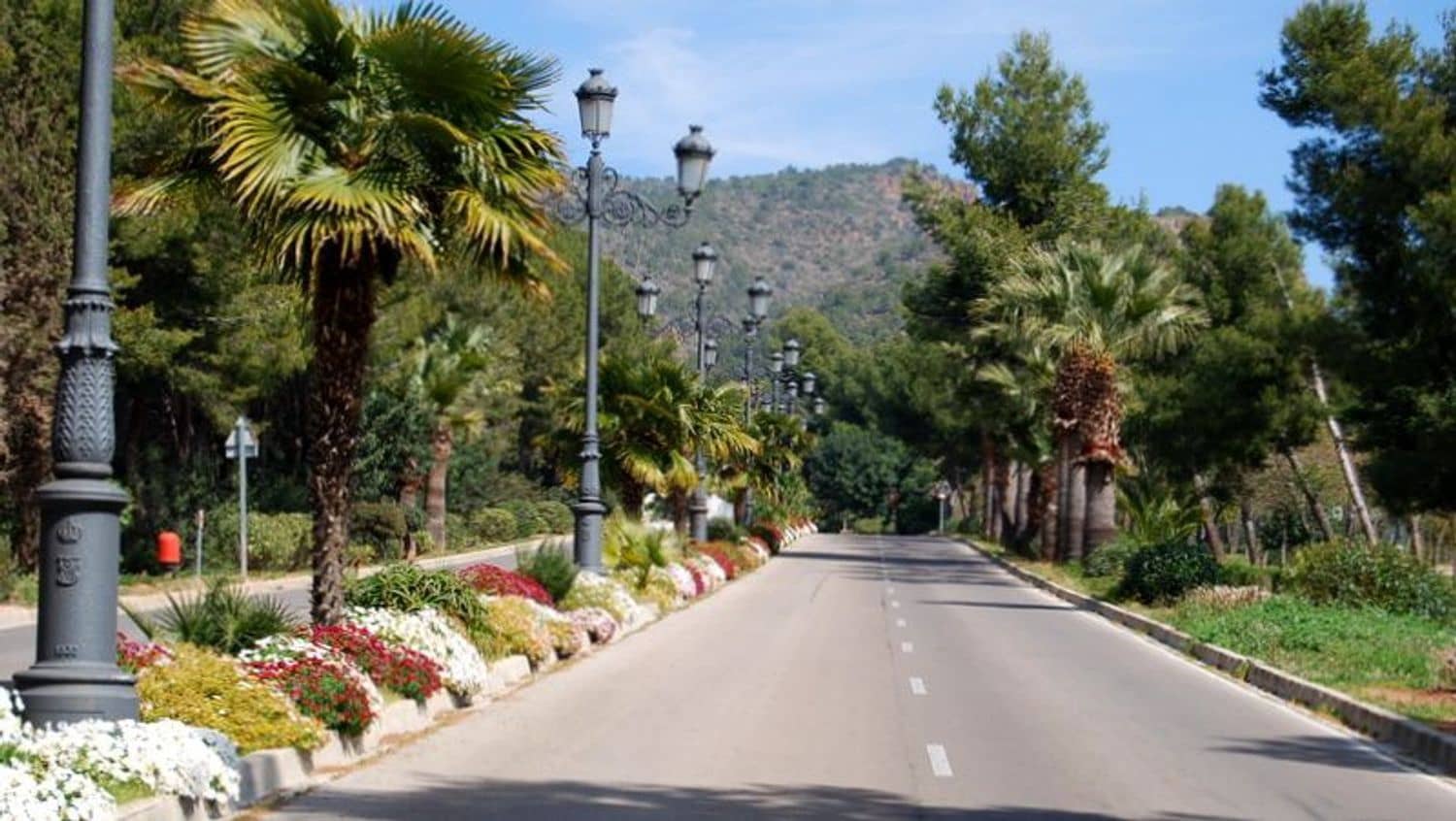 4 soveværelse Villa til salg i Sagunto / Sagunt med swimmingpool garage - € 1.500.000 (Ref: 4284447)