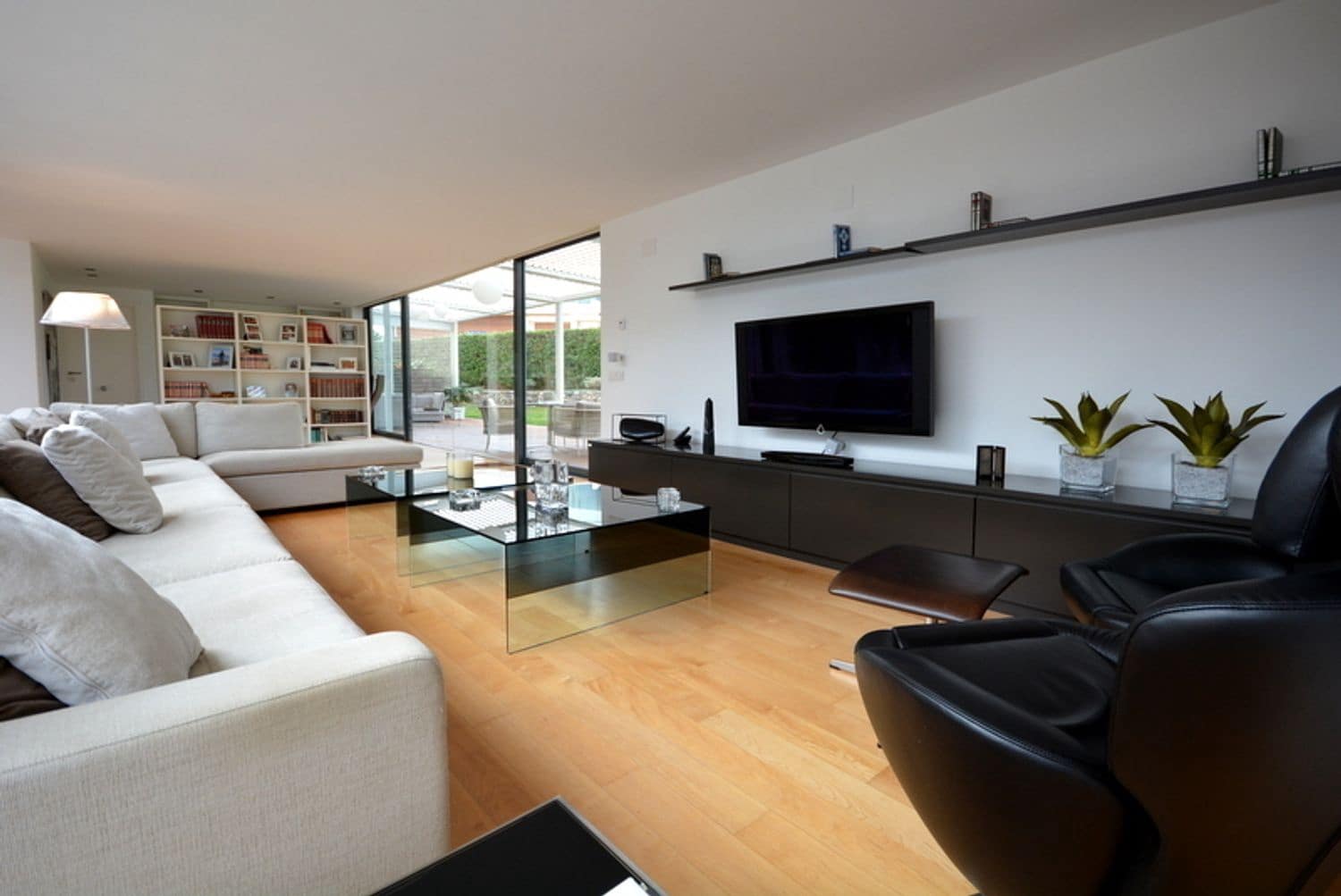 4 soveværelse Villa til salg i Sagunto / Sagunt med swimmingpool garage - € 1.500.000 (Ref: 4284447)