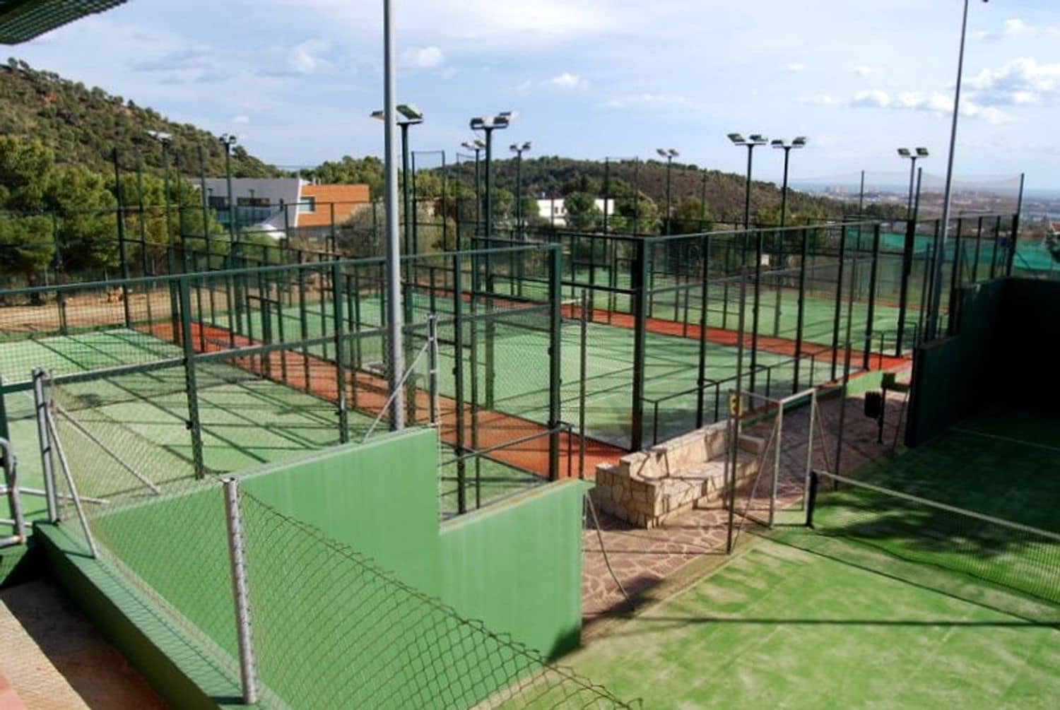 4 soveværelse Villa til salg i Sagunto / Sagunt med swimmingpool garage - € 1.500.000 (Ref: 4284447)