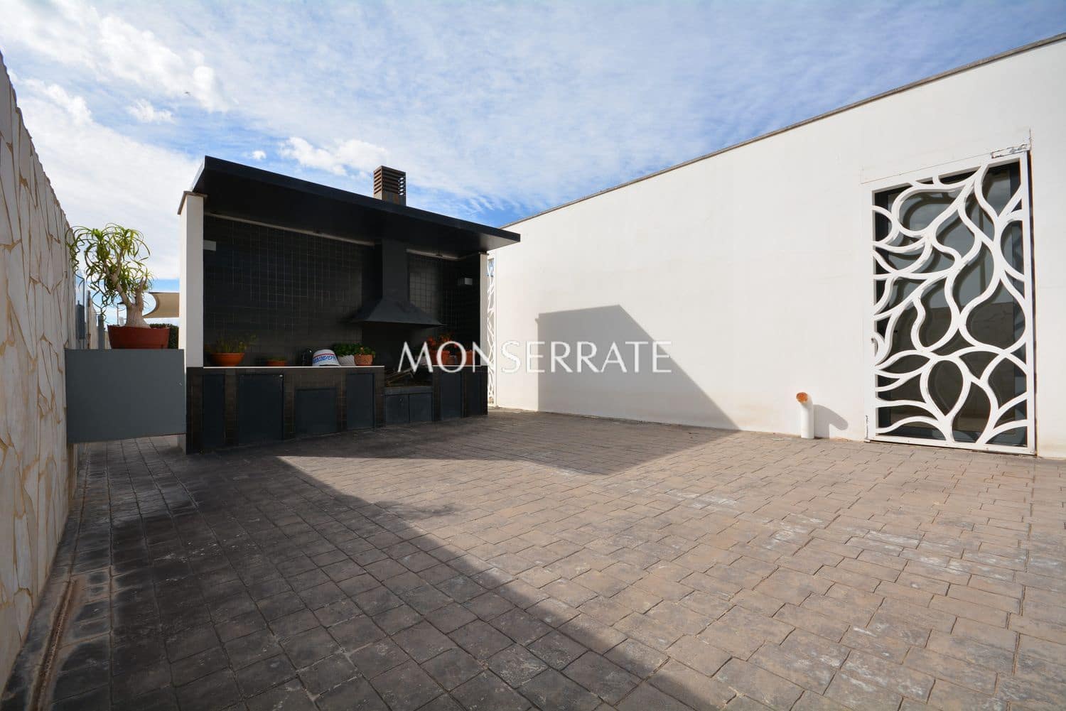 4 bedroom Villa for sale in Sagunto / Sagunt with pool garage - € 1,500,000 (Ref: 4284447)