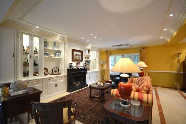 6 soverom Villa til salgs i Chiva med garasje - € 890 000 (Ref: 4292749)