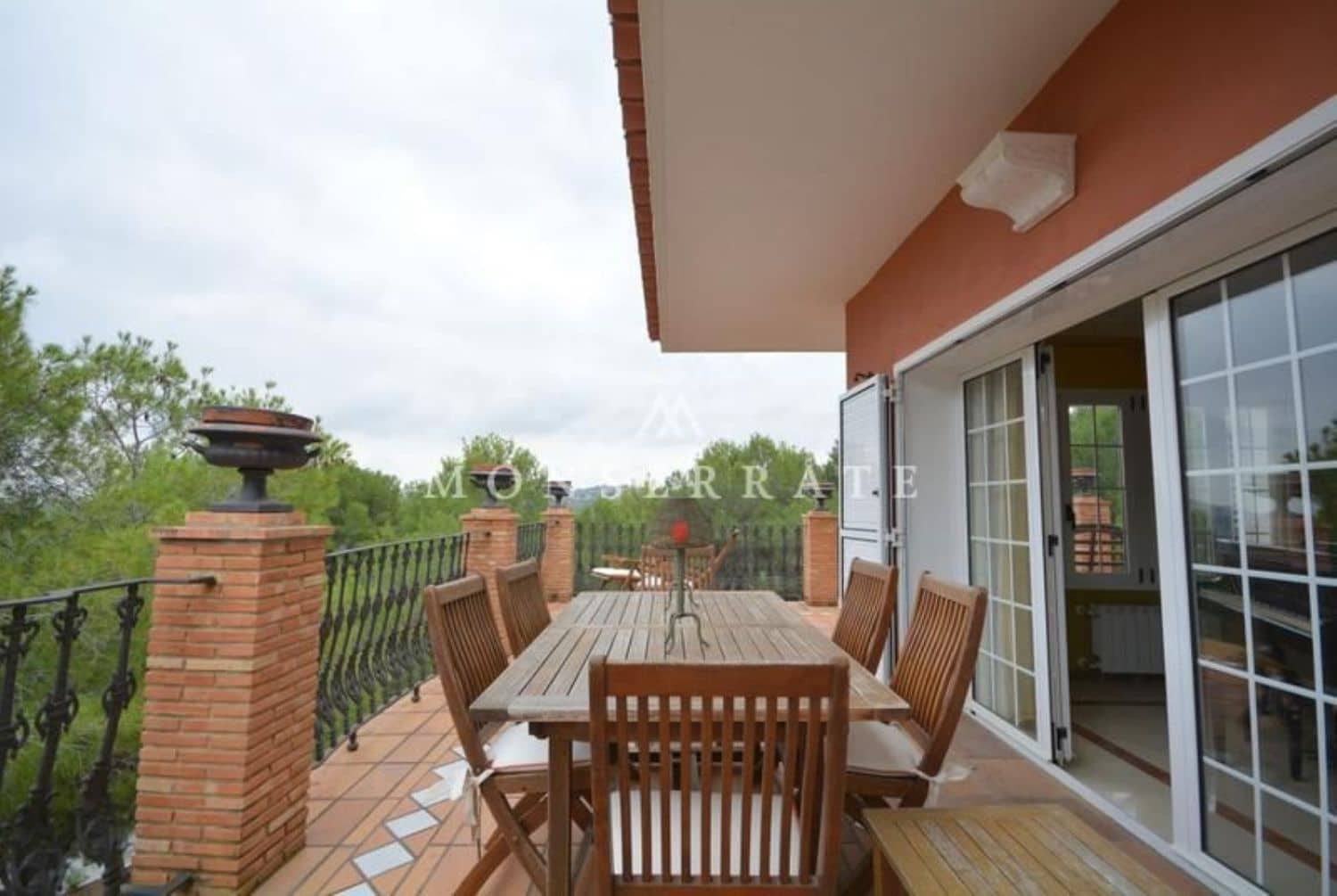 6 soveværelse Villa til salg i Chiva med garage - € 890.000 (Ref: 4292749)