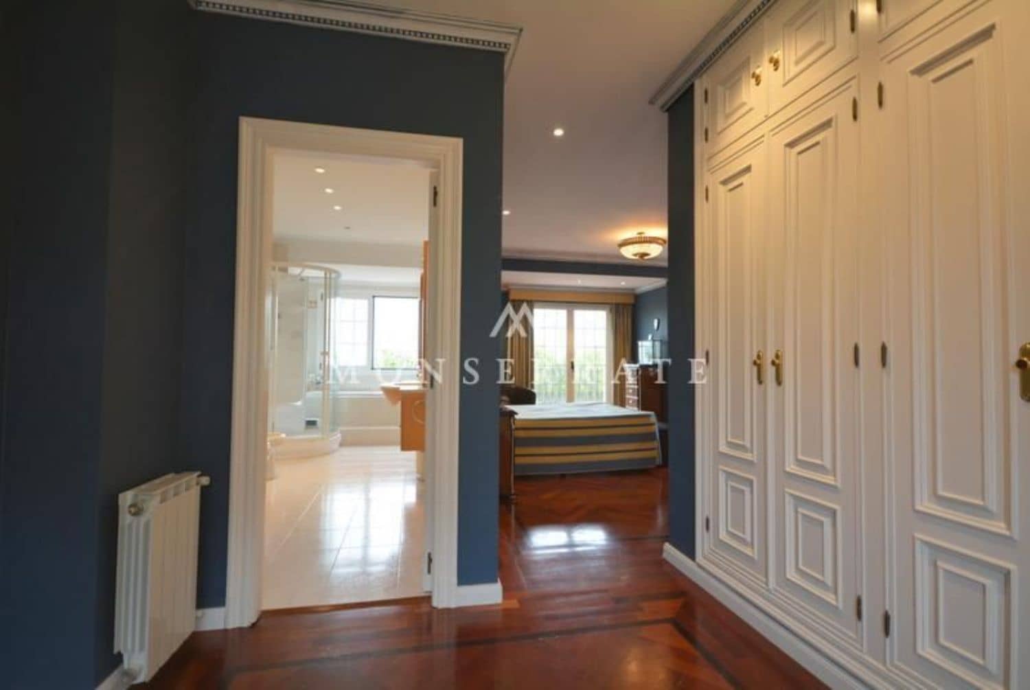 6 soveværelse Villa til salg i Chiva med garage - € 890.000 (Ref: 4292749)